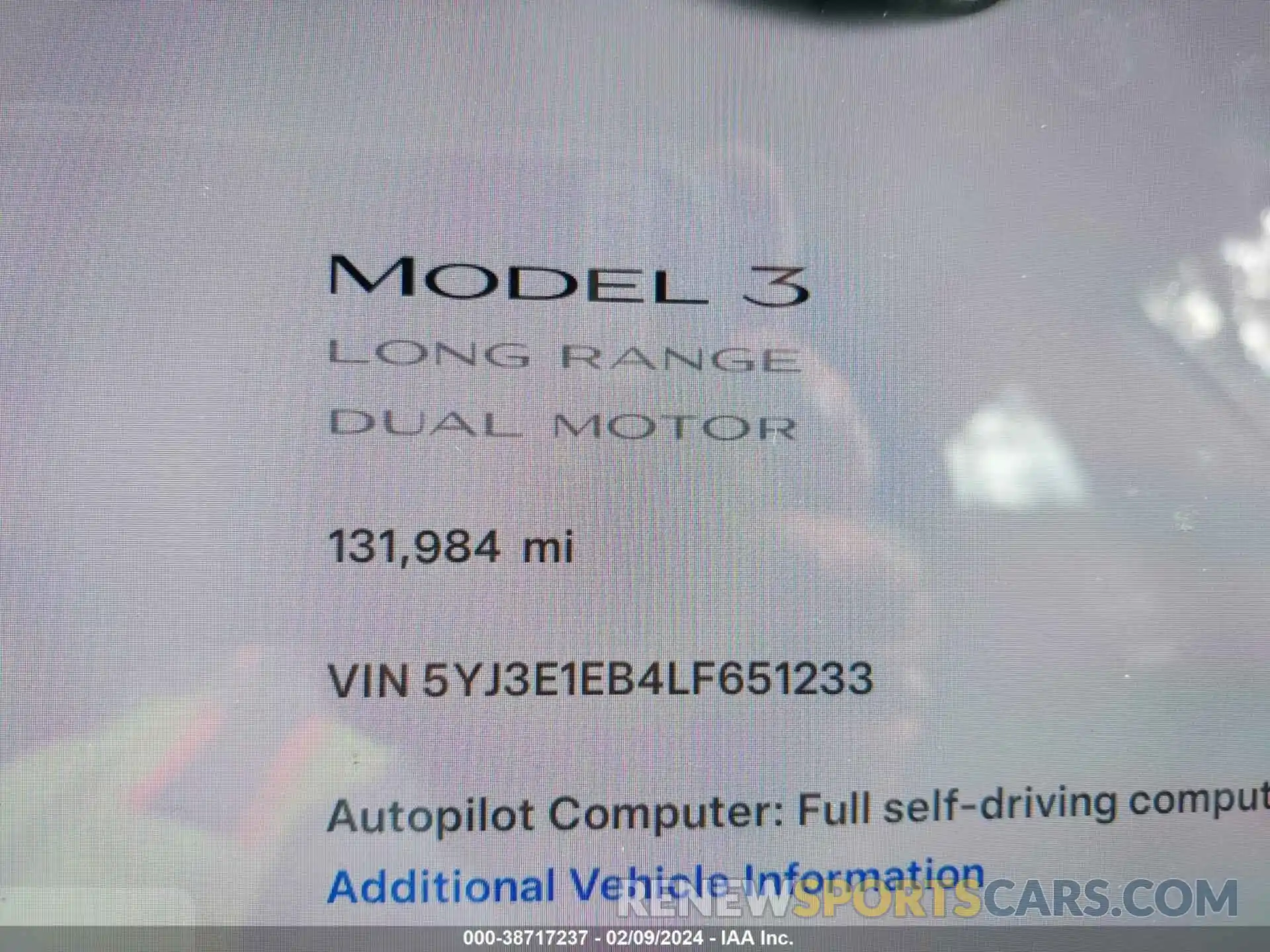 15 Photograph of a damaged car 5YJ3E1EB4LF651233 TESLA MODEL 3 2020