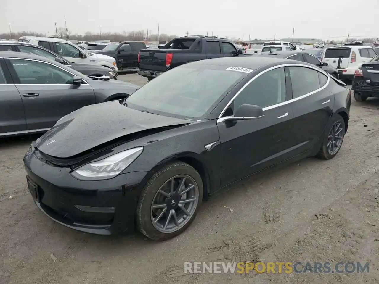 1 Photograph of a damaged car 5YJ3E1EB4LF663141 TESLA MODEL 3 2020