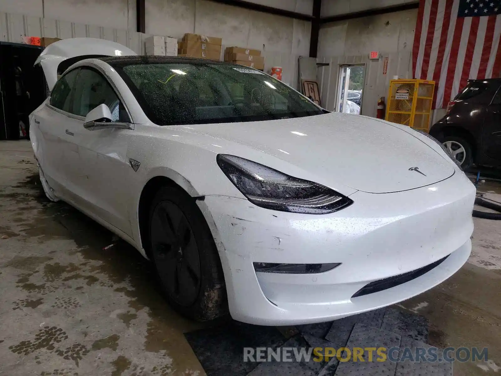 1 Photograph of a damaged car 5YJ3E1EB4LF665603 TESLA MODEL 3 2020