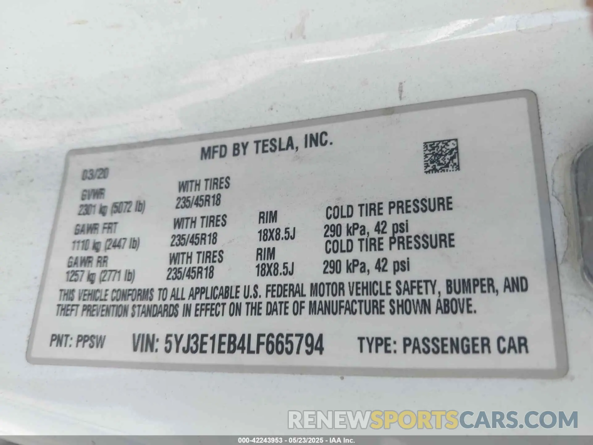 9 Photograph of a damaged car 5YJ3E1EB4LF665794 TESLA MODEL 3 2020