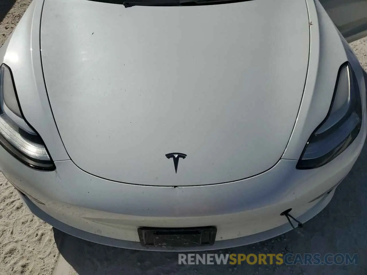 11 Photograph of a damaged car 5YJ3E1EB4LF667321 TESLA MODEL 3 2020