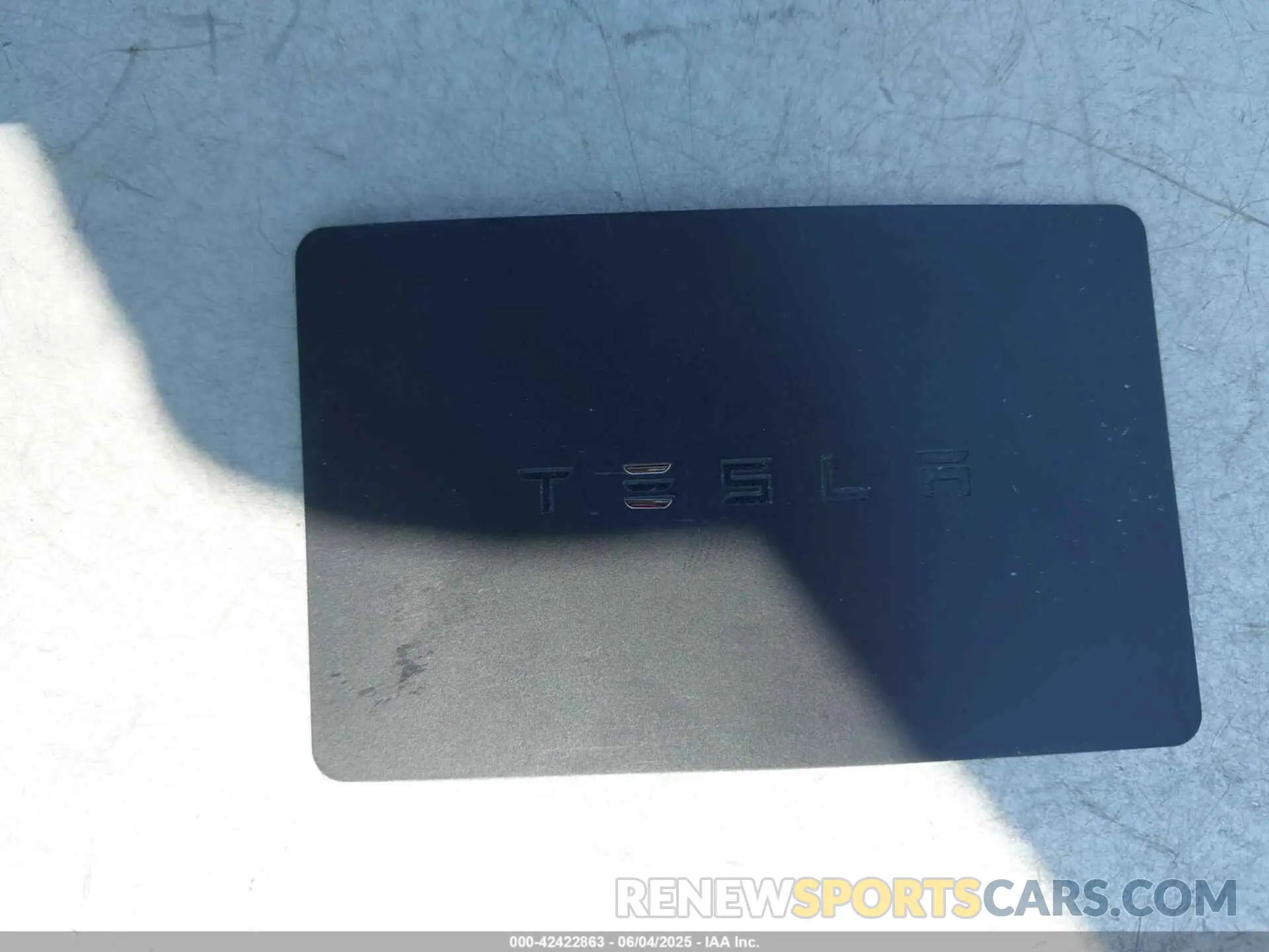 11 Photograph of a damaged car 5YJ3E1EB4LF668209 TESLA MODEL 3 2020