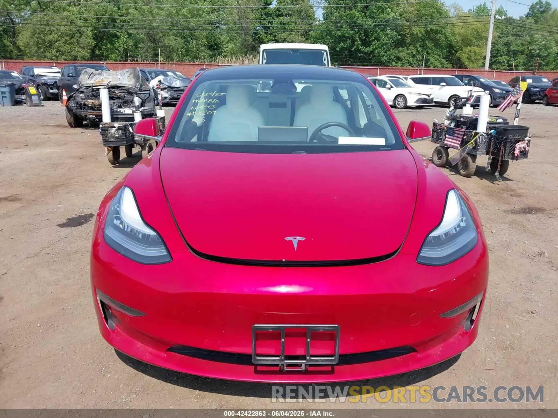 12 Photograph of a damaged car 5YJ3E1EB4LF668209 TESLA MODEL 3 2020