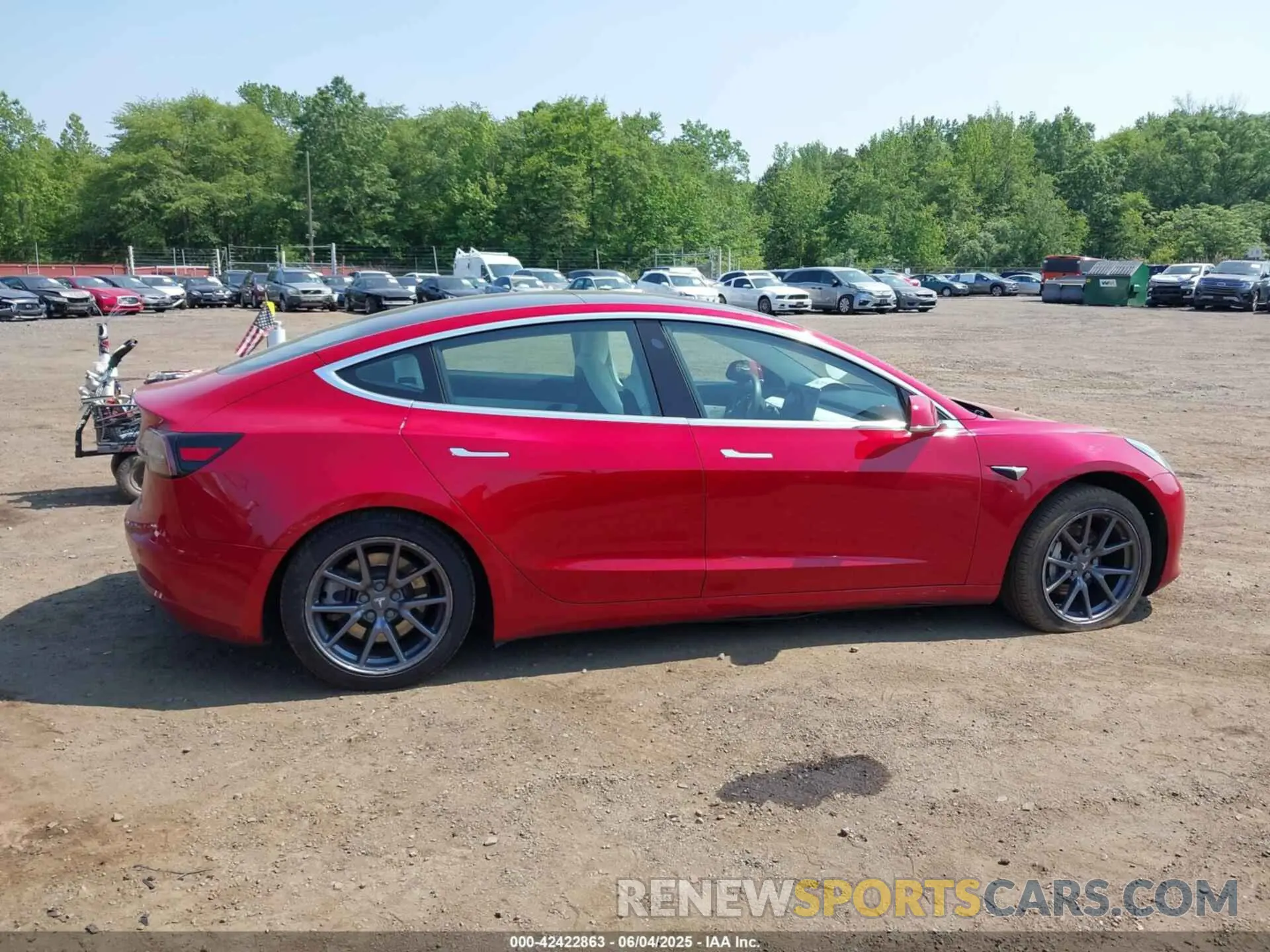 13 Photograph of a damaged car 5YJ3E1EB4LF668209 TESLA MODEL 3 2020