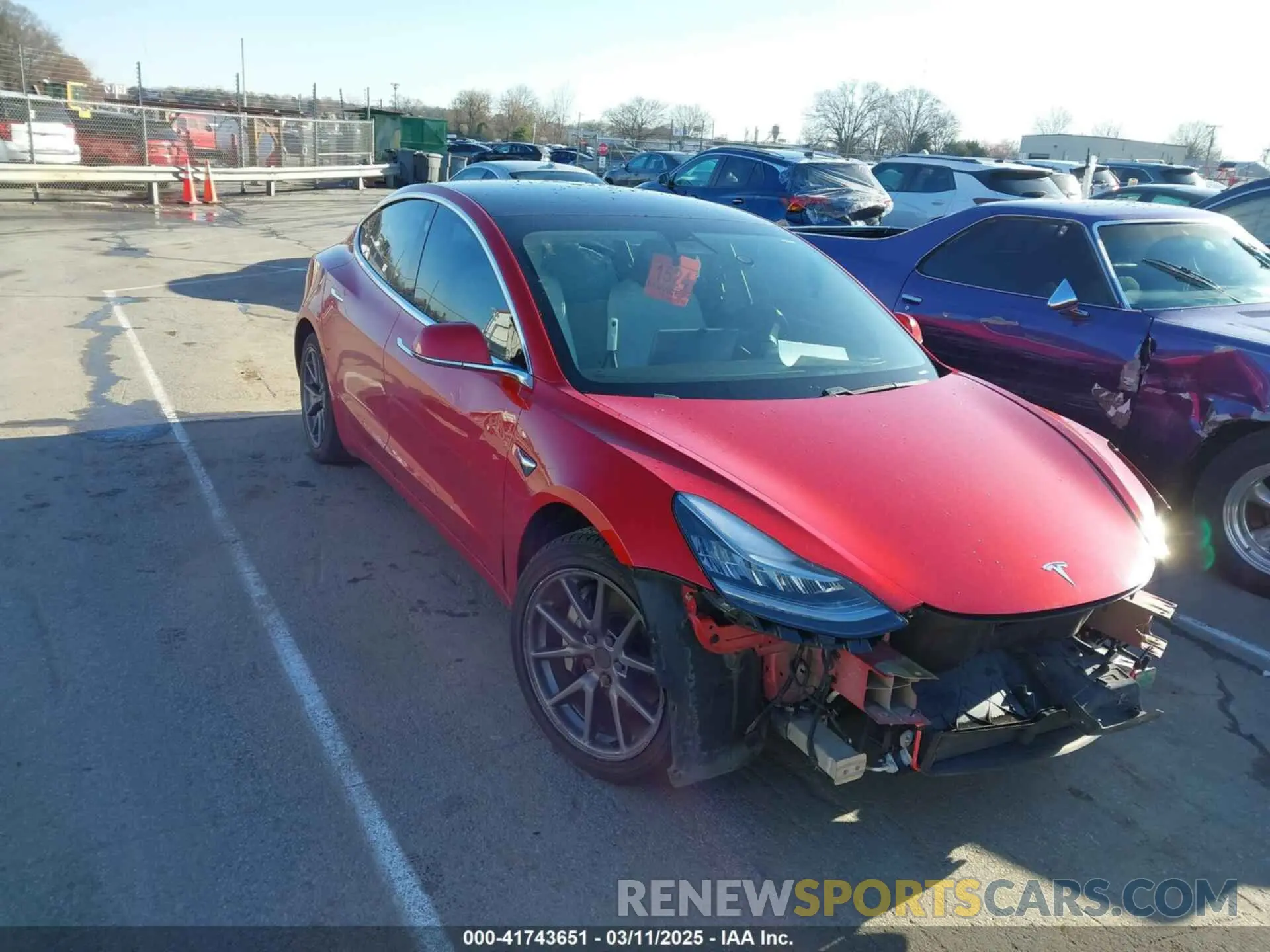1 Photograph of a damaged car 5YJ3E1EB4LF668470 TESLA MODEL 3 2020