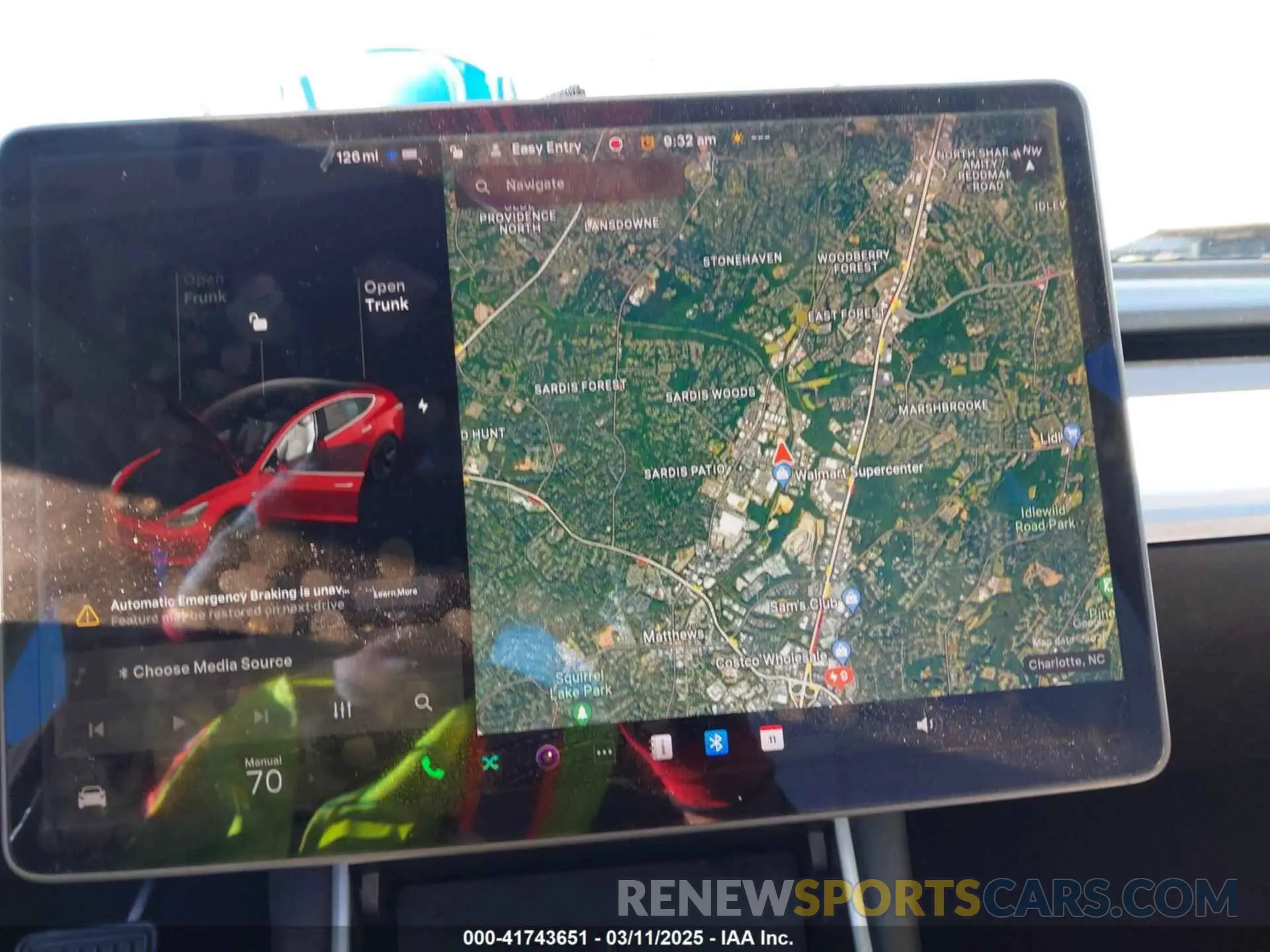 18 Photograph of a damaged car 5YJ3E1EB4LF668470 TESLA MODEL 3 2020