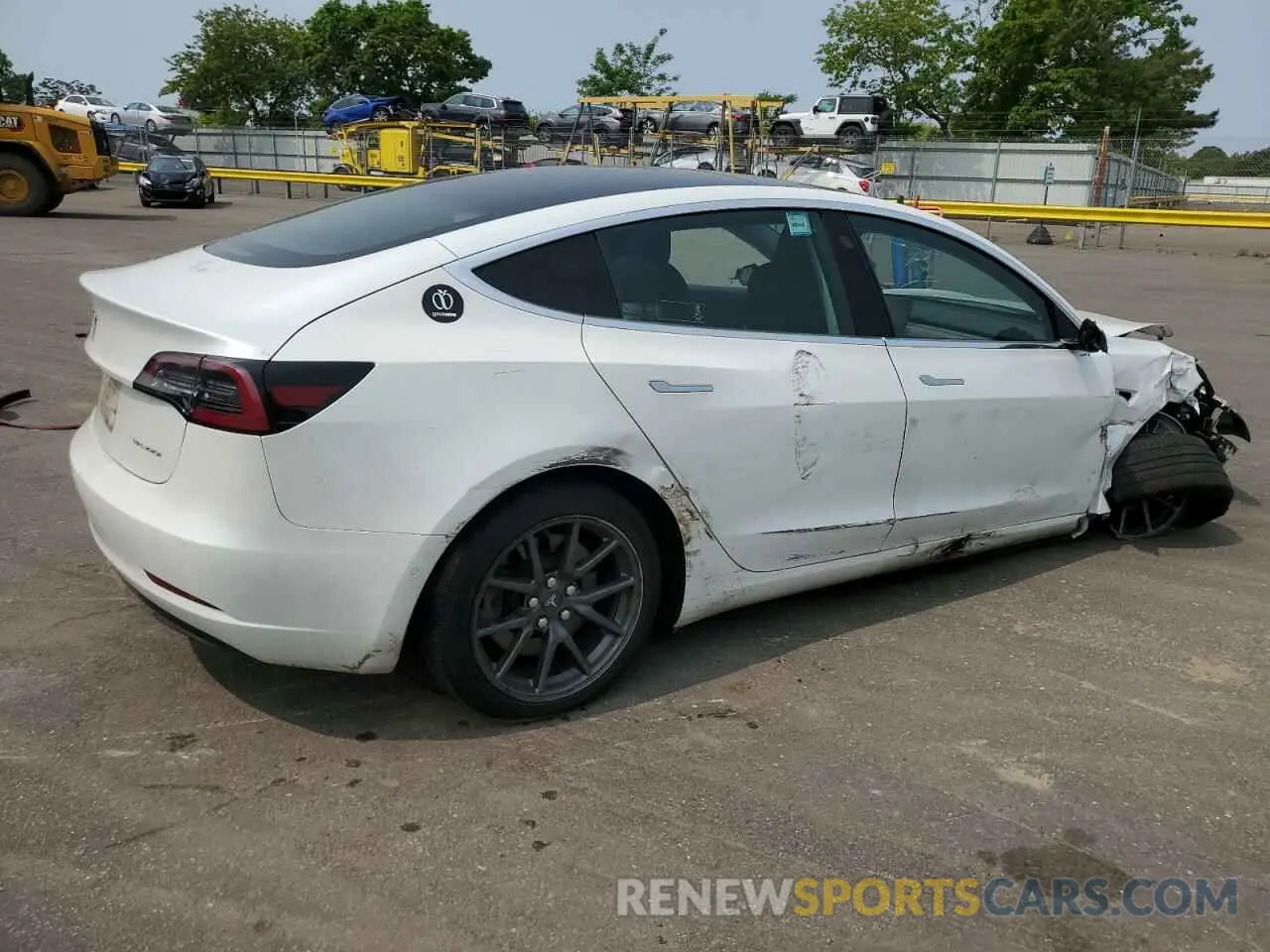 3 Photograph of a damaged car 5YJ3E1EB4LF744477 TESLA MODEL 3 2020