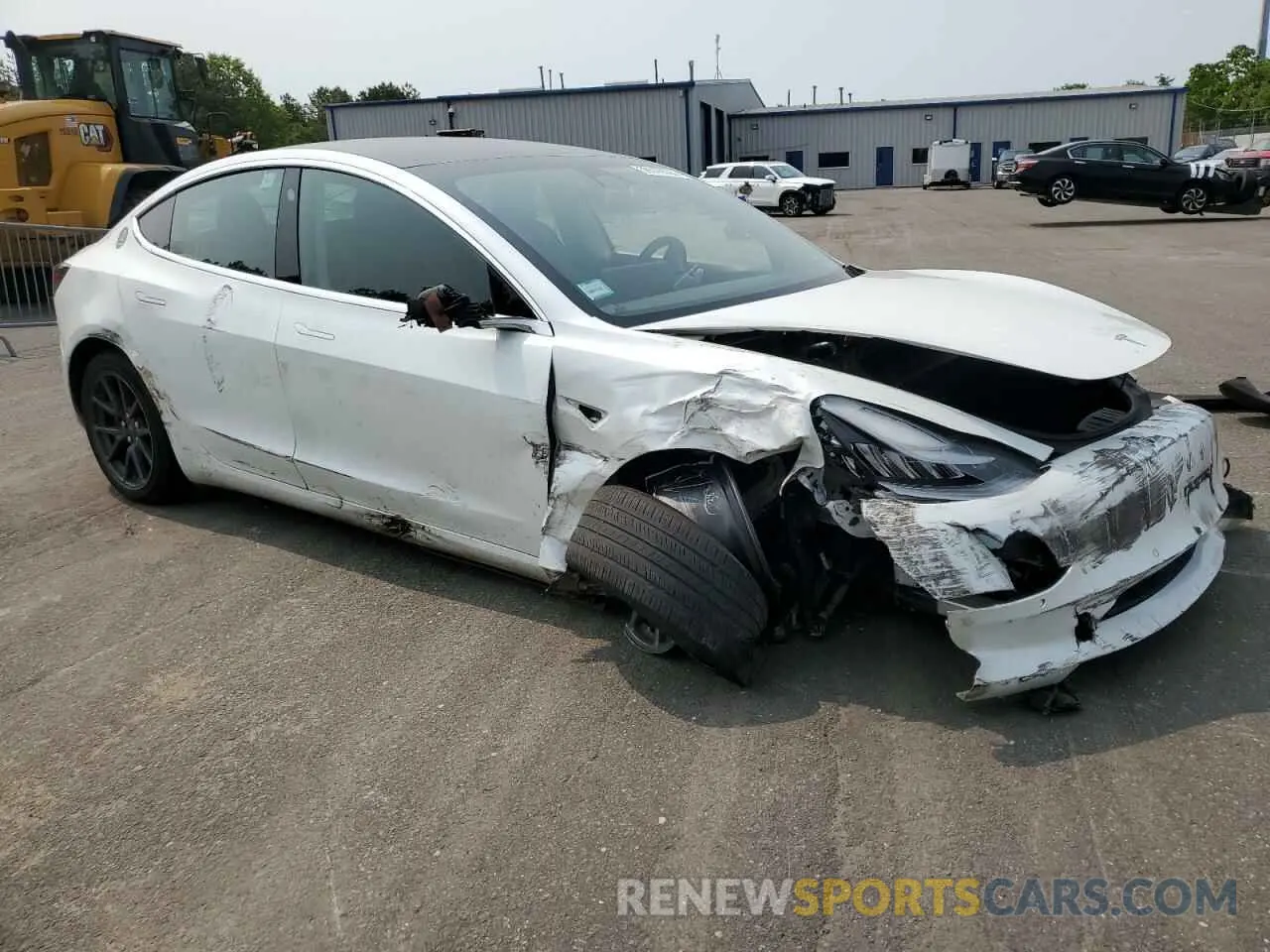 4 Photograph of a damaged car 5YJ3E1EB4LF744477 TESLA MODEL 3 2020