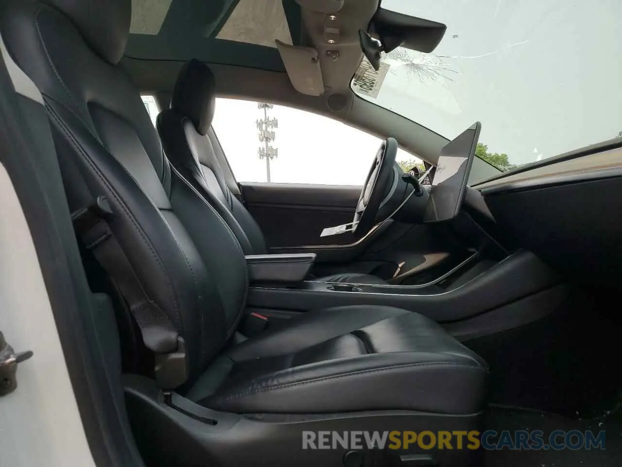 7 Photograph of a damaged car 5YJ3E1EB4LF744477 TESLA MODEL 3 2020
