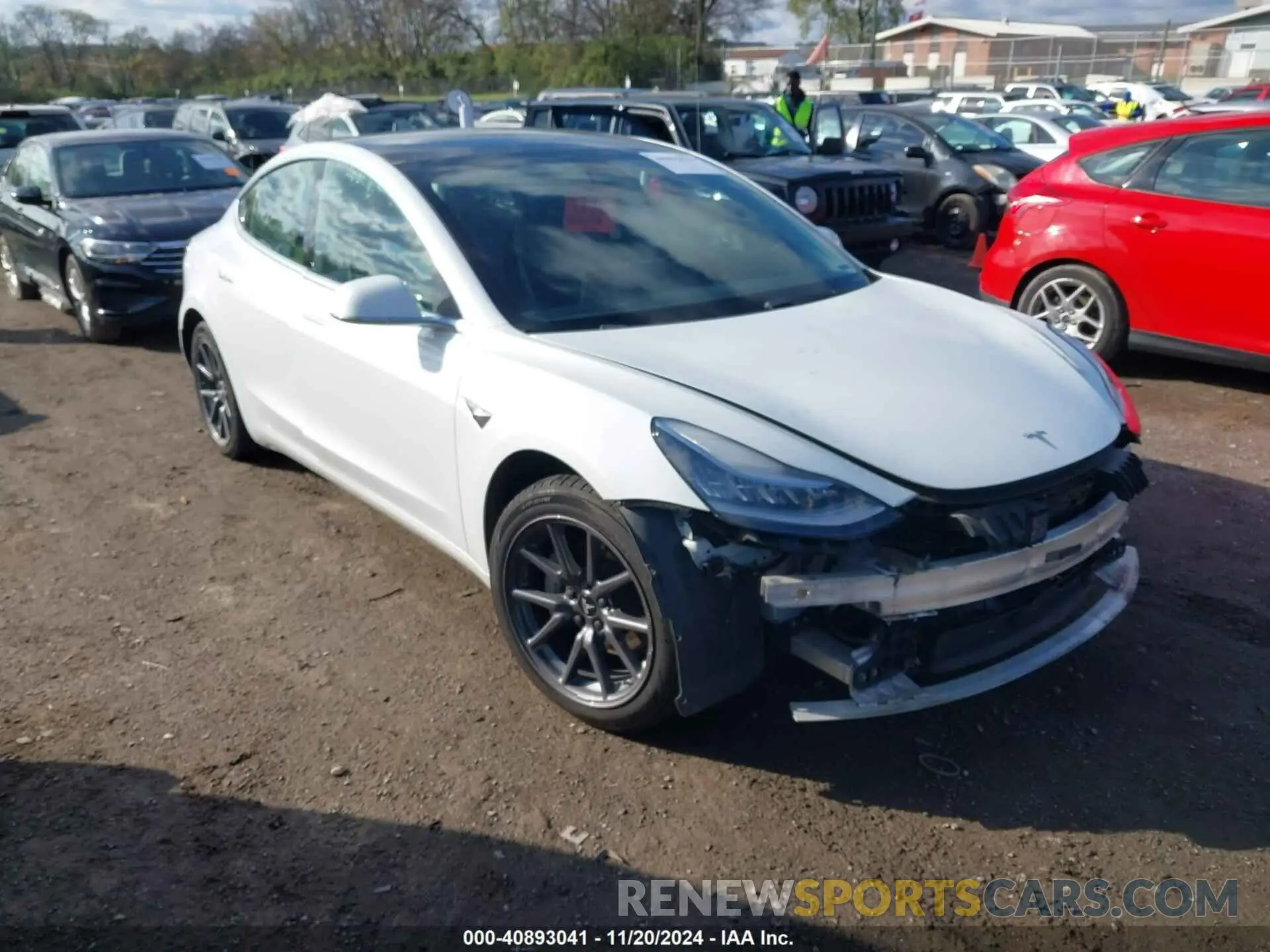 1 Photograph of a damaged car 5YJ3E1EB4LF795171 TESLA MODEL 3 2020