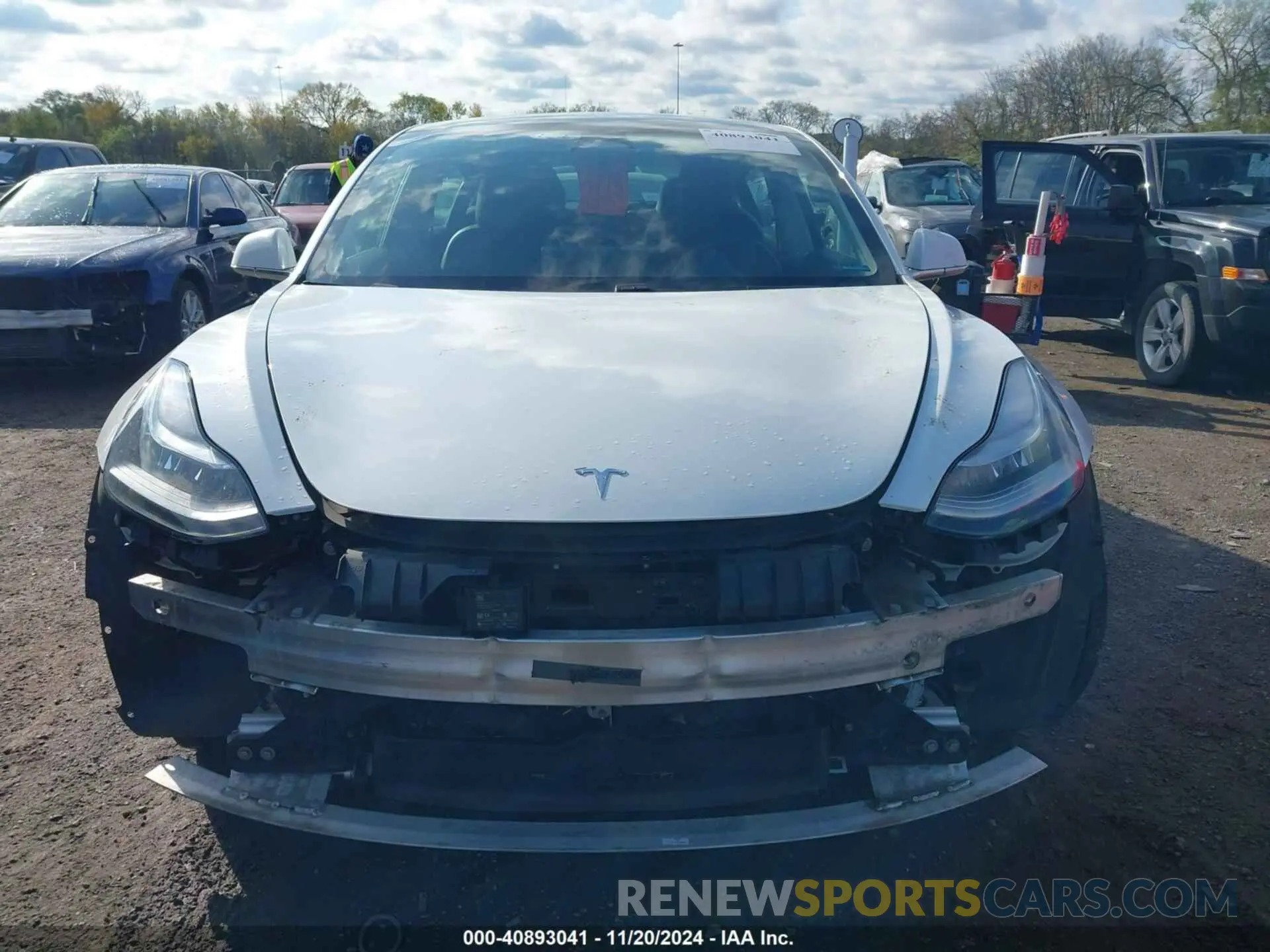 11 Photograph of a damaged car 5YJ3E1EB4LF795171 TESLA MODEL 3 2020