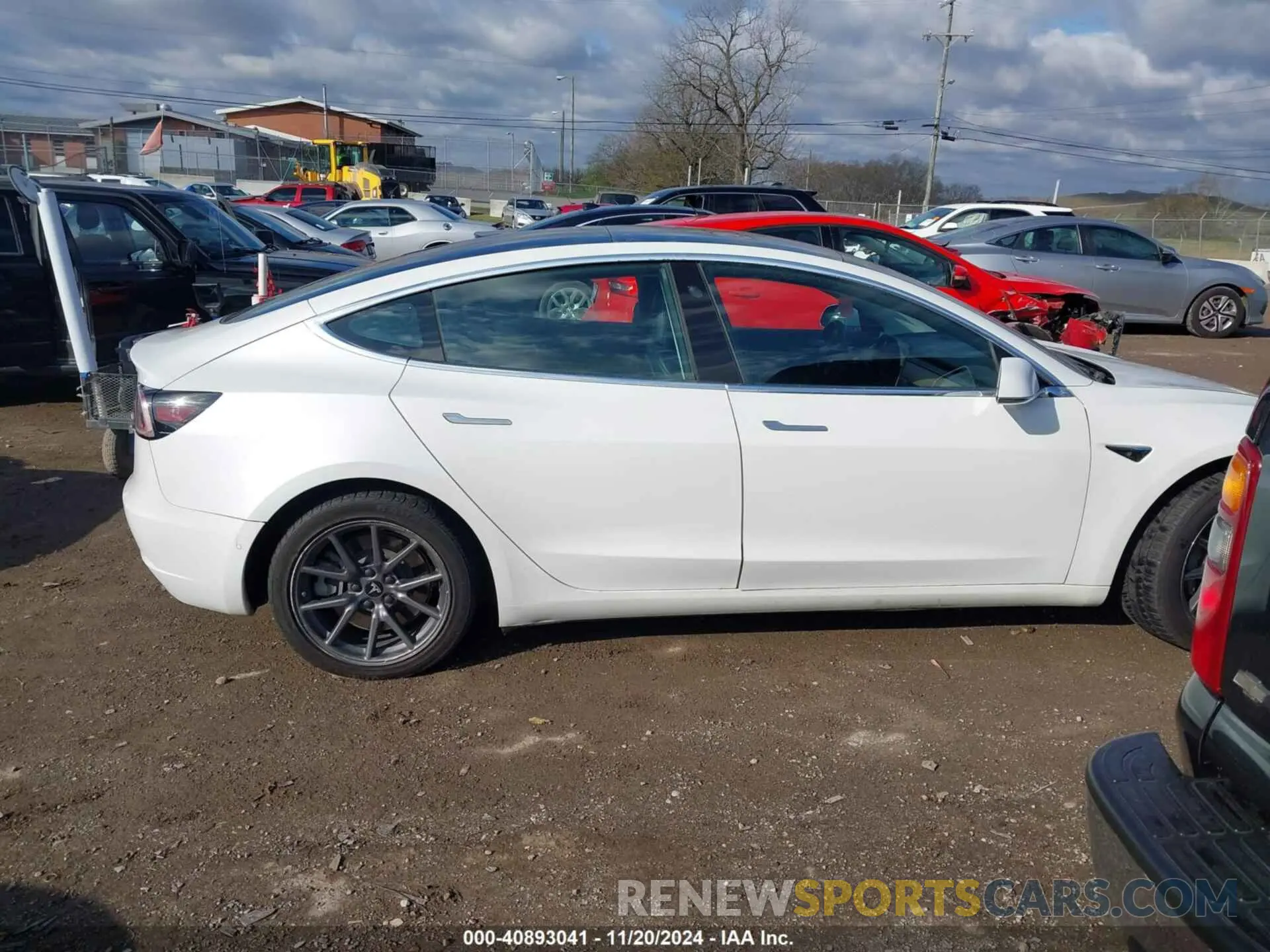 12 Photograph of a damaged car 5YJ3E1EB4LF795171 TESLA MODEL 3 2020