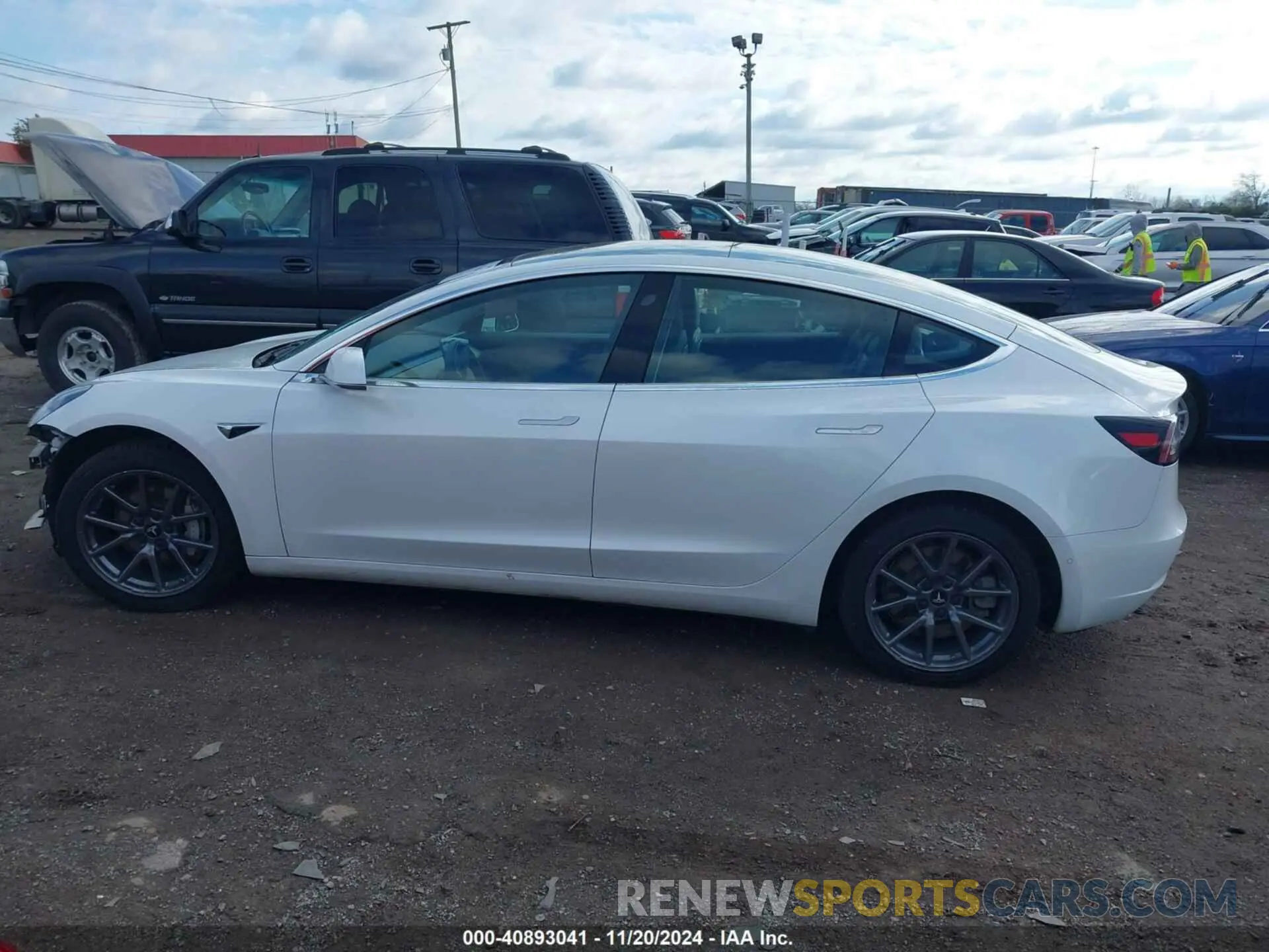 13 Photograph of a damaged car 5YJ3E1EB4LF795171 TESLA MODEL 3 2020