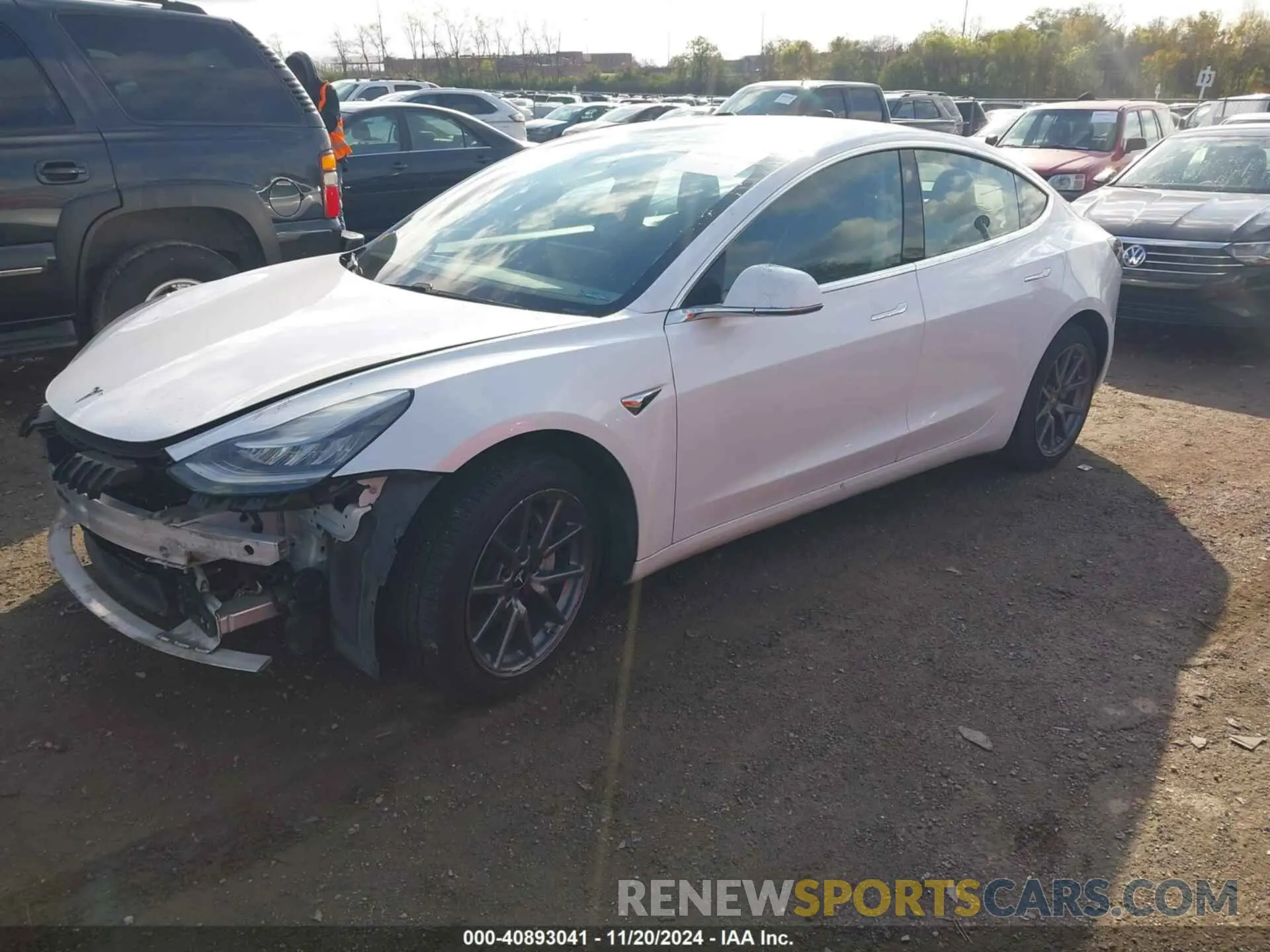 2 Photograph of a damaged car 5YJ3E1EB4LF795171 TESLA MODEL 3 2020