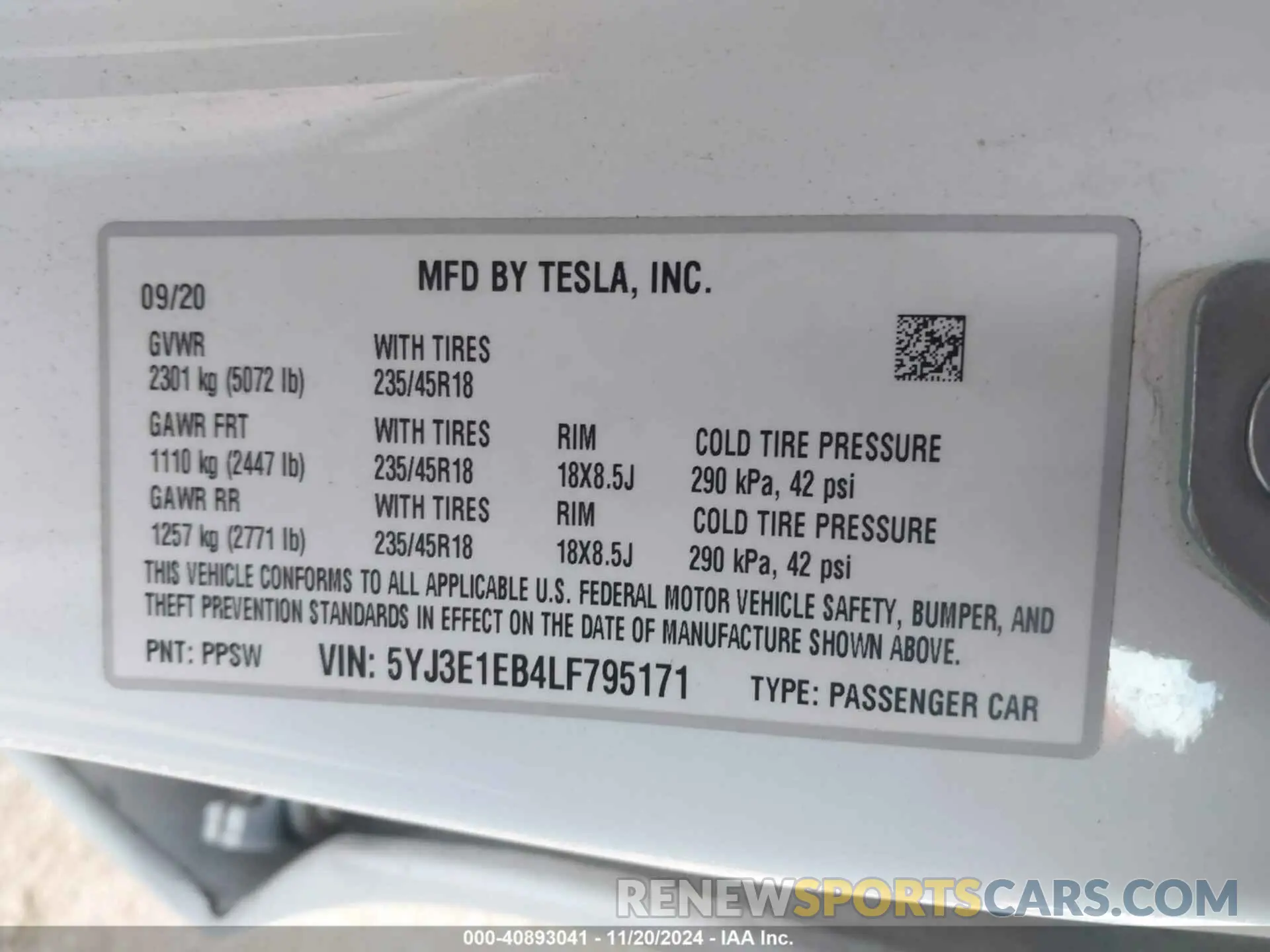 9 Photograph of a damaged car 5YJ3E1EB4LF795171 TESLA MODEL 3 2020