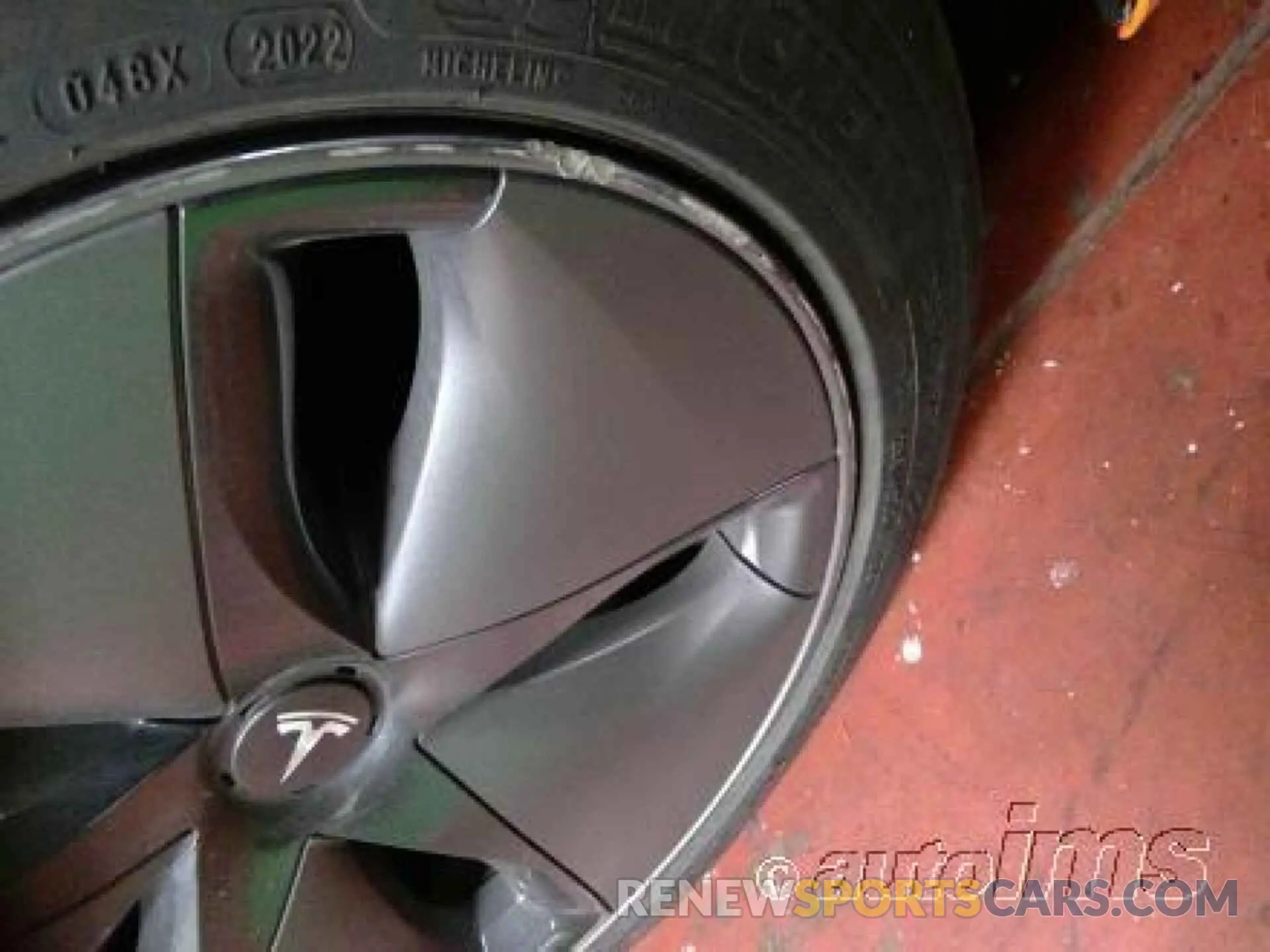 5 Photograph of a damaged car 5YJ3E1EB4LF798023 TESLA MODEL 3 2020