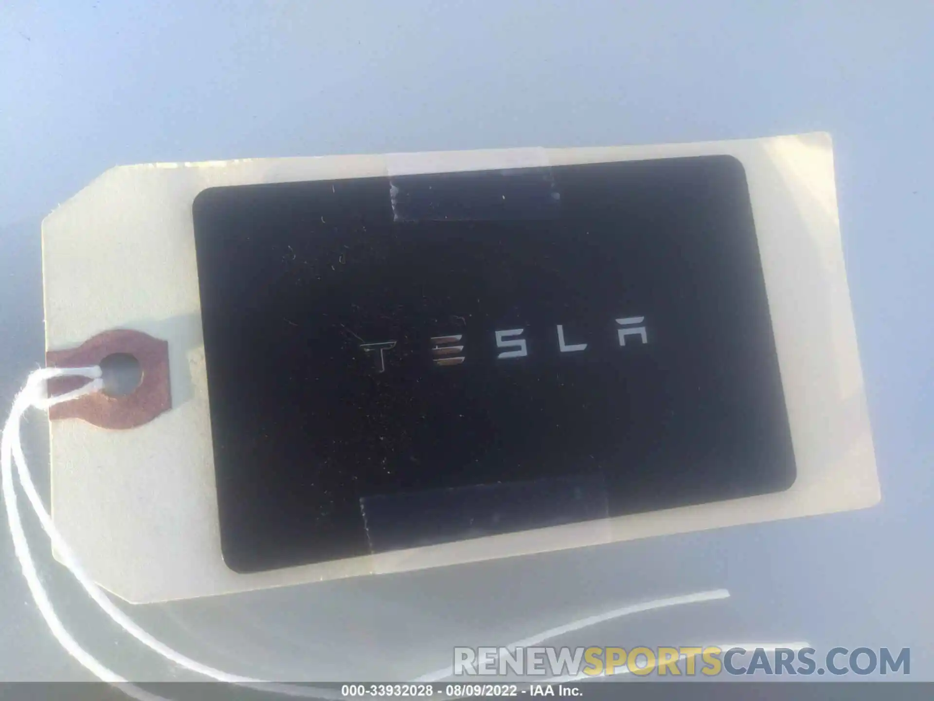 10 Photograph of a damaged car 5YJ3E1EB4LF806704 TESLA MODEL 3 2020