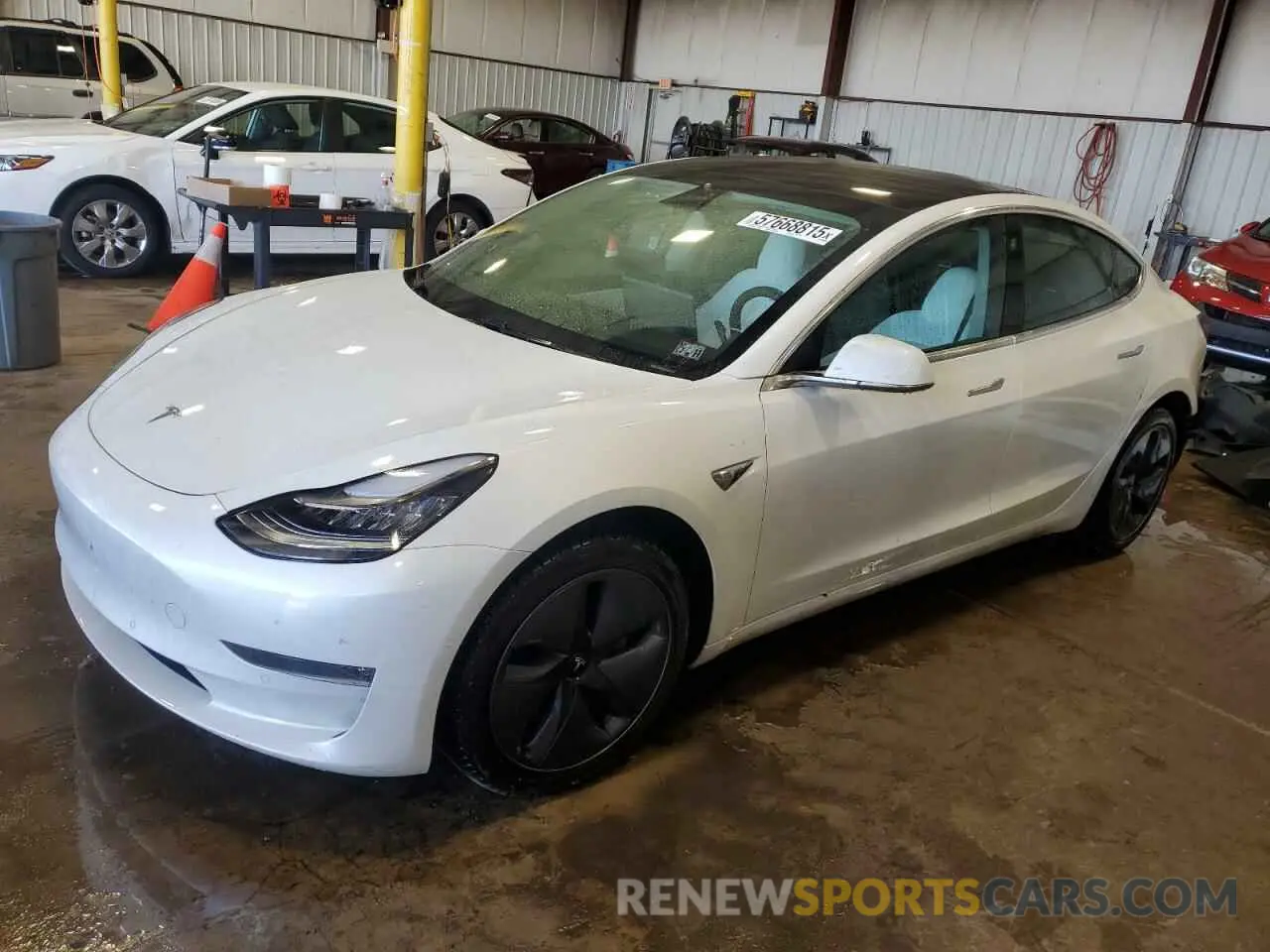 1 Photograph of a damaged car 5YJ3E1EB5LF525446 TESLA MODEL 3 2020