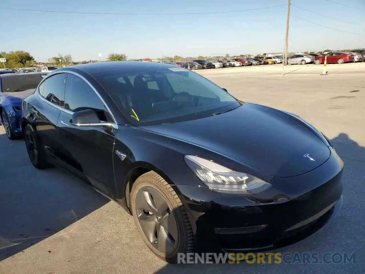 1 Photograph of a damaged car 5YJ3E1EB5LF599577 TESLA MODEL 3 2020