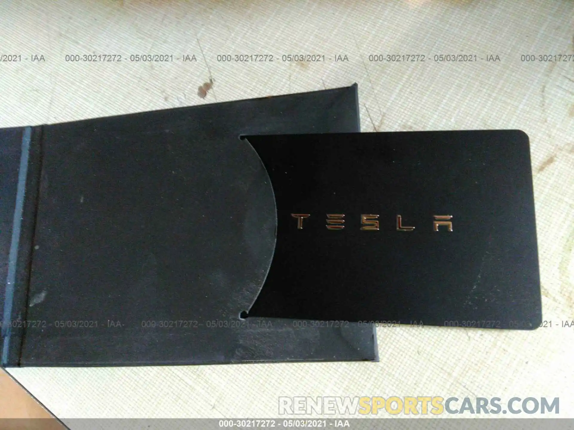 11 Photograph of a damaged car 5YJ3E1EB5LF599580 TESLA MODEL 3 2020