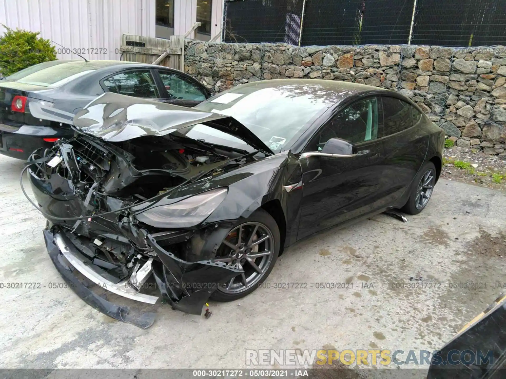 2 Photograph of a damaged car 5YJ3E1EB5LF599580 TESLA MODEL 3 2020