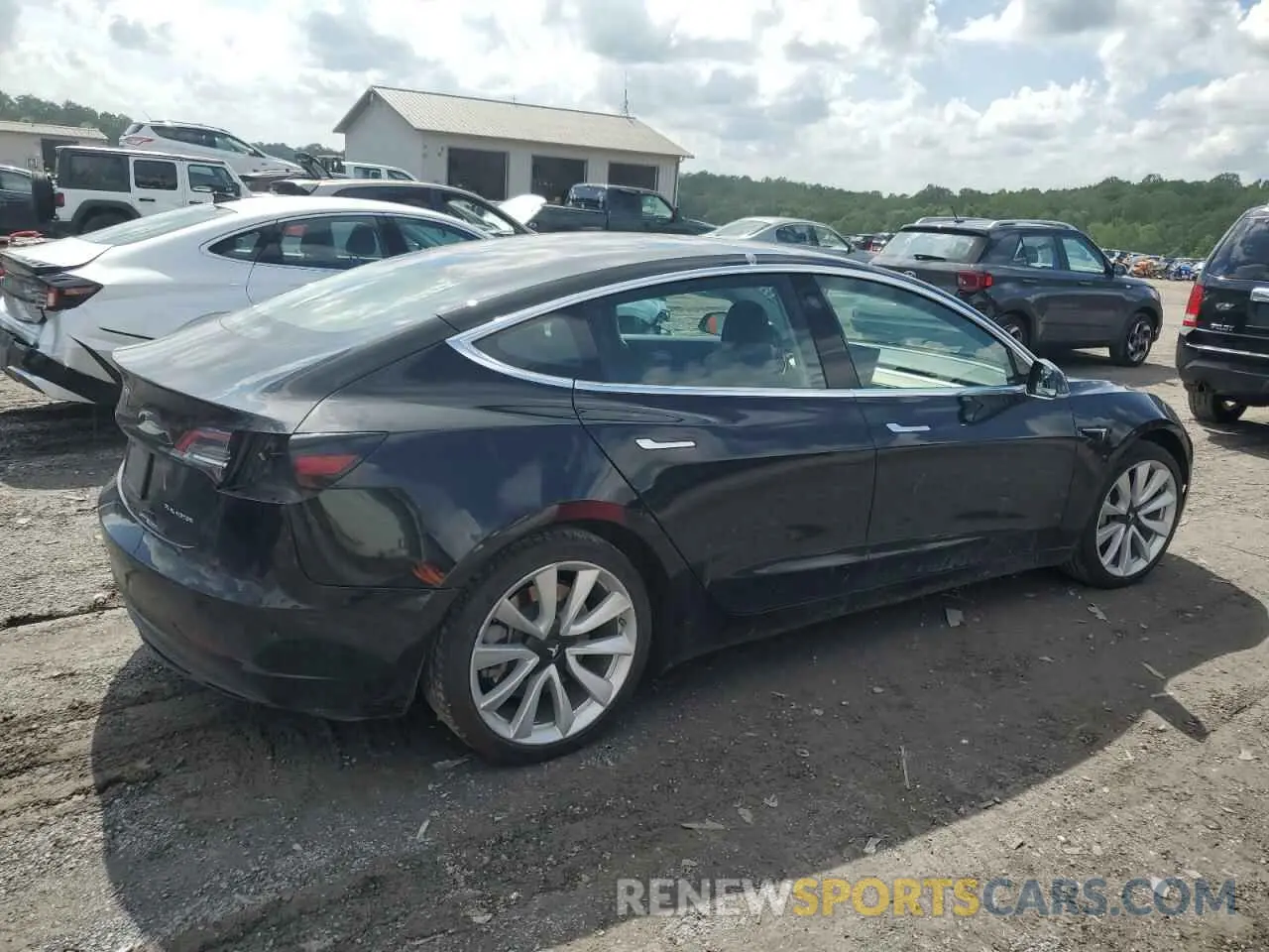 3 Photograph of a damaged car 5YJ3E1EB5LF600596 TESLA MODEL 3 2020