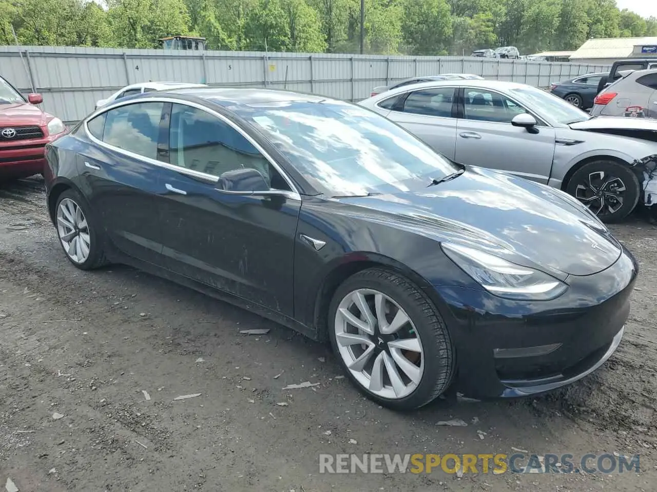 4 Photograph of a damaged car 5YJ3E1EB5LF600596 TESLA MODEL 3 2020