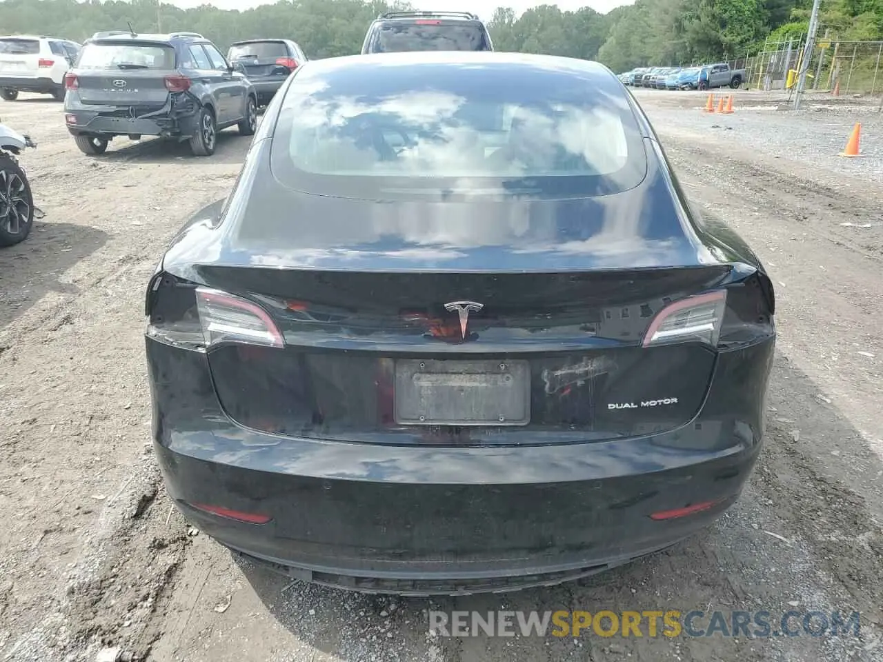 6 Photograph of a damaged car 5YJ3E1EB5LF600596 TESLA MODEL 3 2020