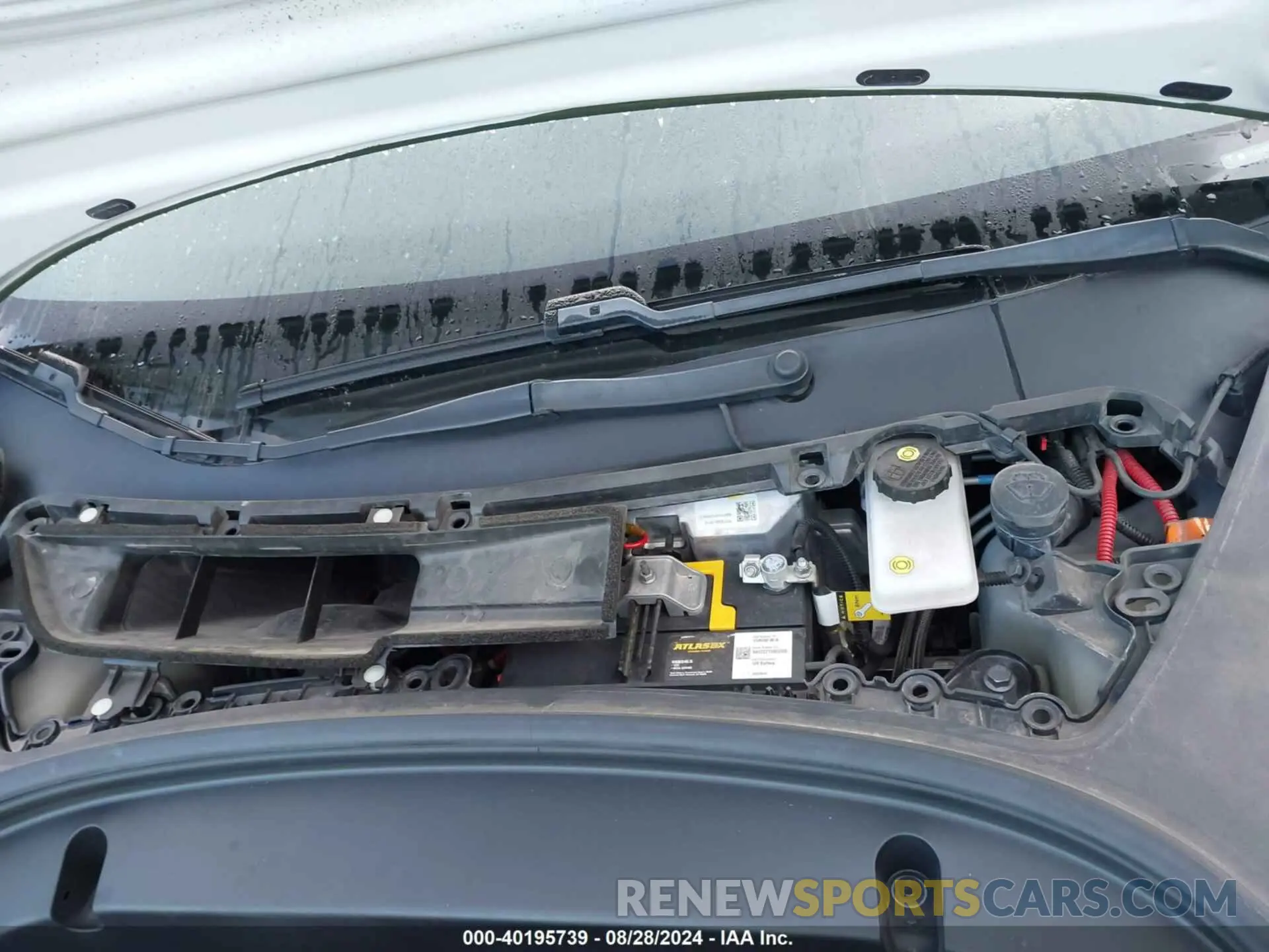 10 Photograph of a damaged car 5YJ3E1EB5LF607080 TESLA MODEL 3 2020