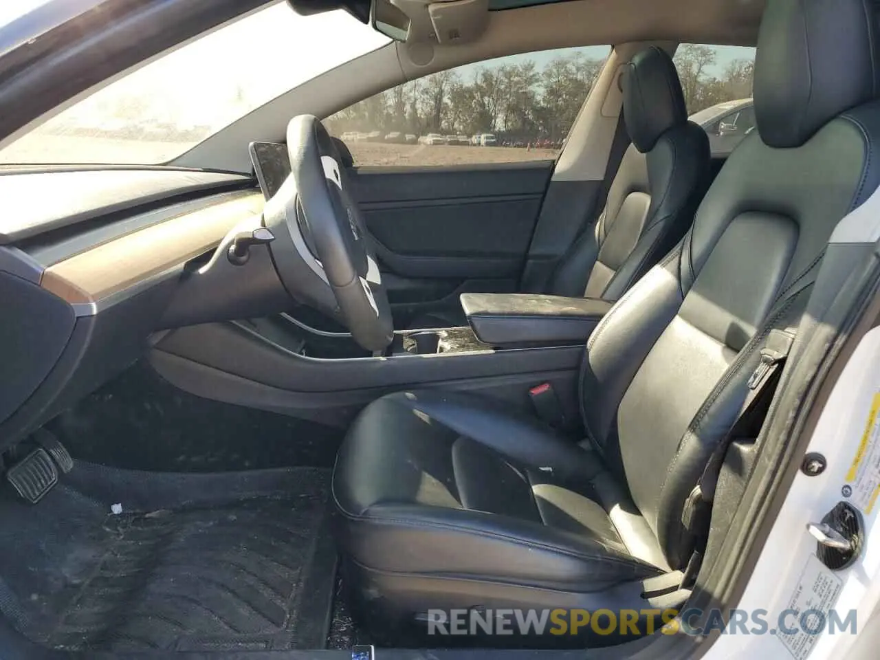 7 Photograph of a damaged car 5YJ3E1EB5LF618452 TESLA MODEL 3 2020