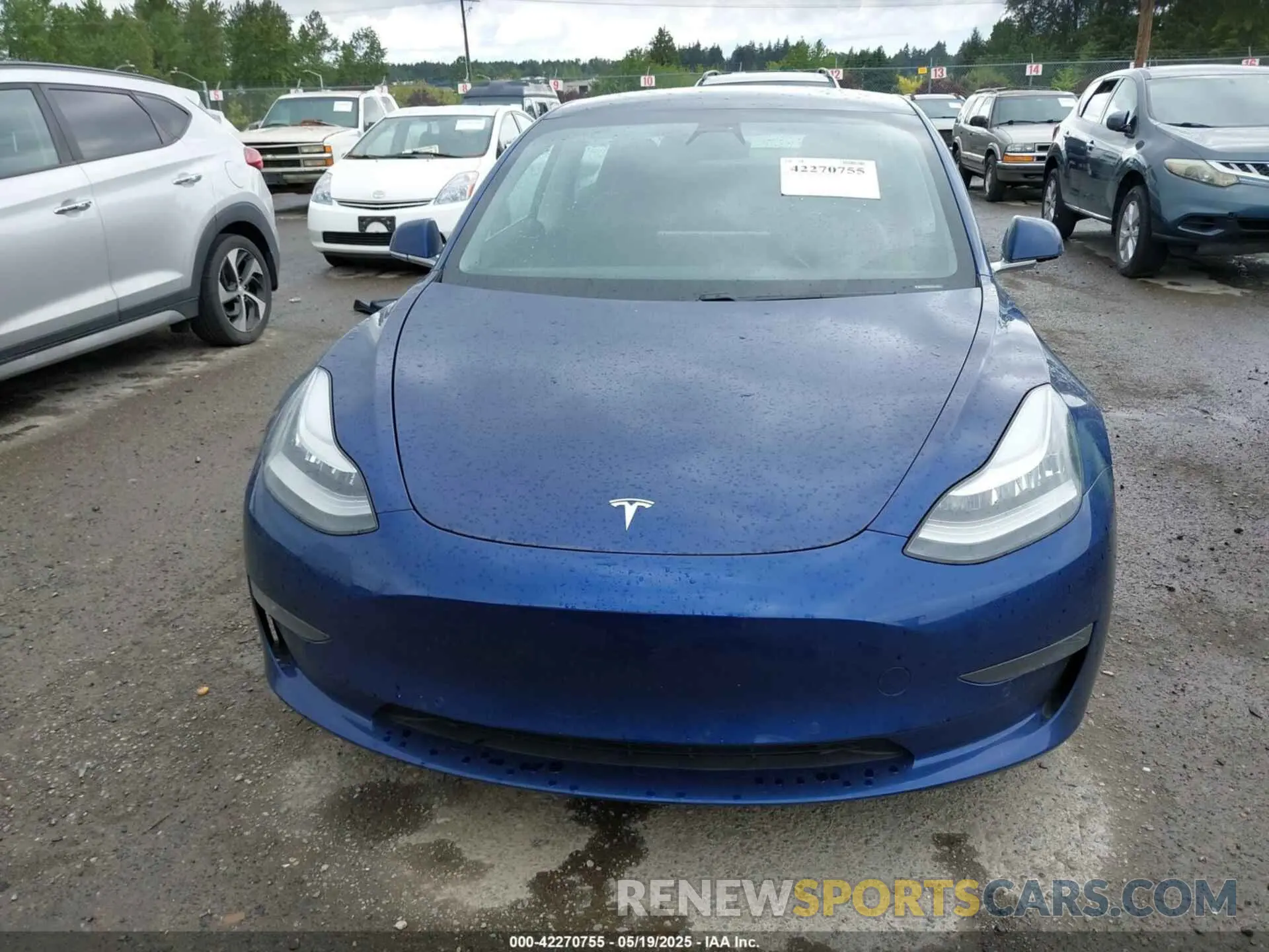 13 Photograph of a damaged car 5YJ3E1EB5LF620699 TESLA MODEL 3 2020