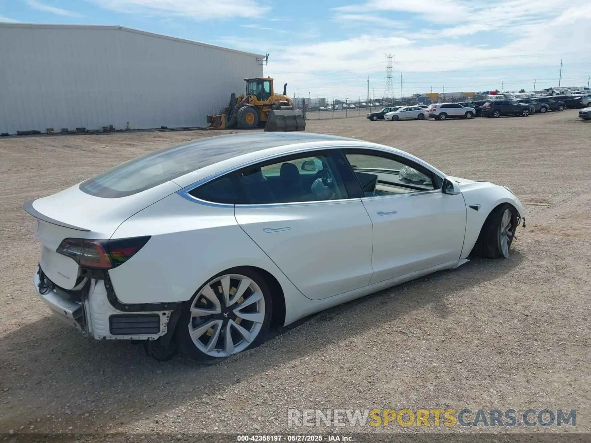 4 Photograph of a damaged car 5YJ3E1EB5LF620816 TESLA MODEL 3 2020
