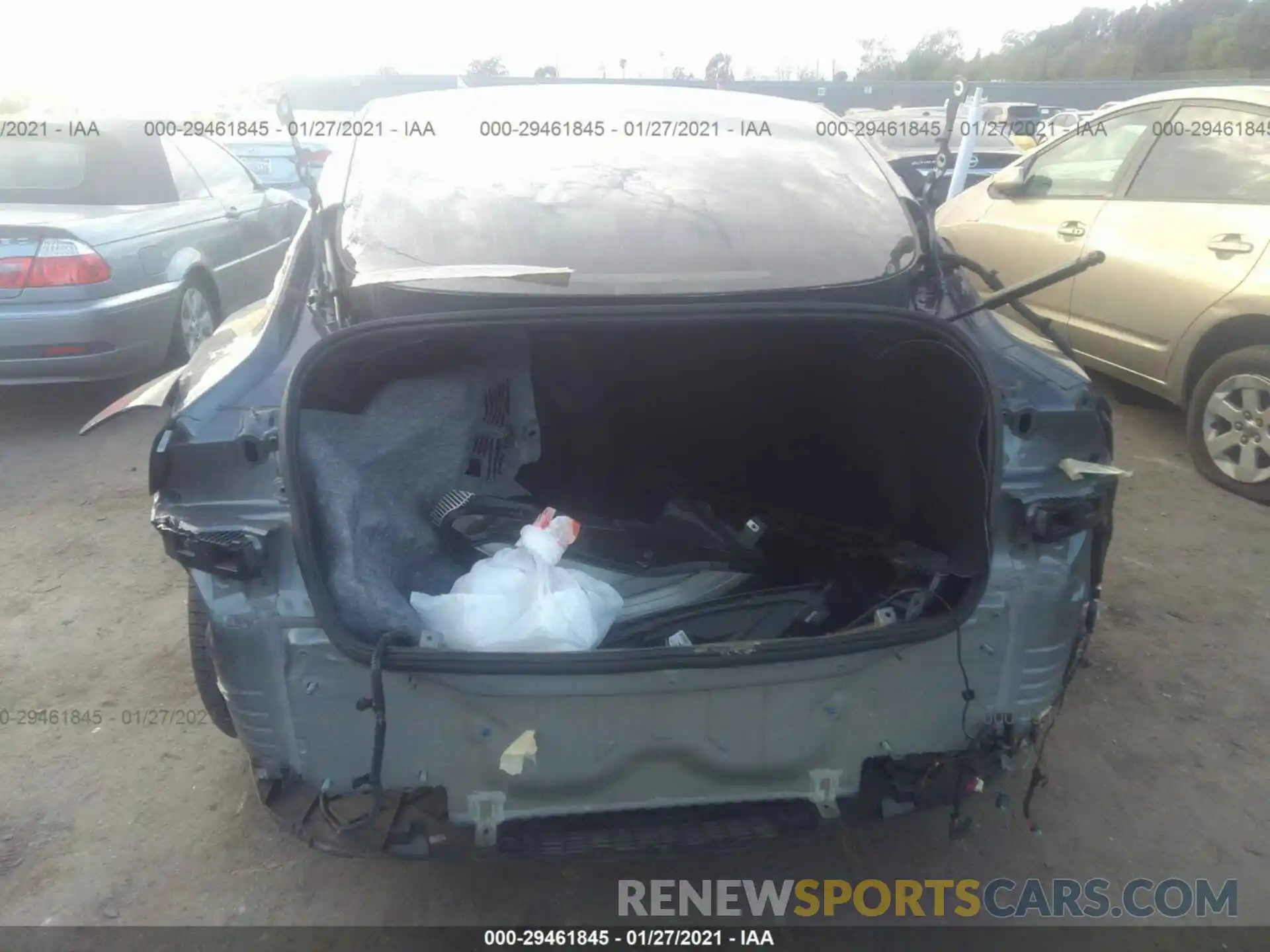 6 Photograph of a damaged car 5YJ3E1EB5LF635543 TESLA MODEL 3 2020