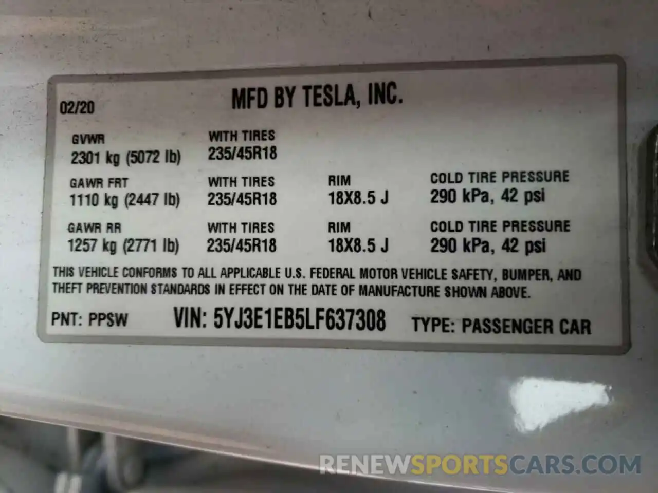 10 Photograph of a damaged car 5YJ3E1EB5LF637308 TESLA MODEL 3 2020