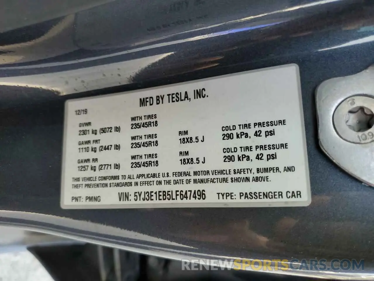 12 Photograph of a damaged car 5YJ3E1EB5LF647496 TESLA MODEL 3 2020