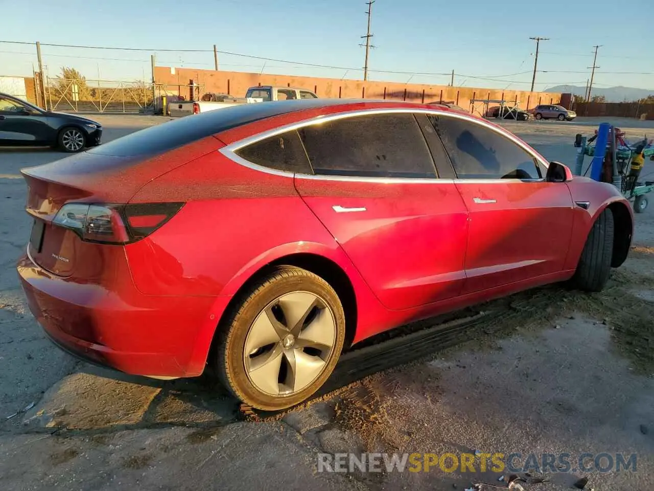 3 Photograph of a damaged car 5YJ3E1EB5LF711004 TESLA MODEL 3 2020