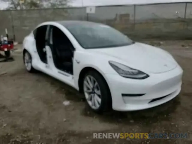 12 Photograph of a damaged car 5YJ3E1EB5LF735710 TESLA MODEL 3 2020