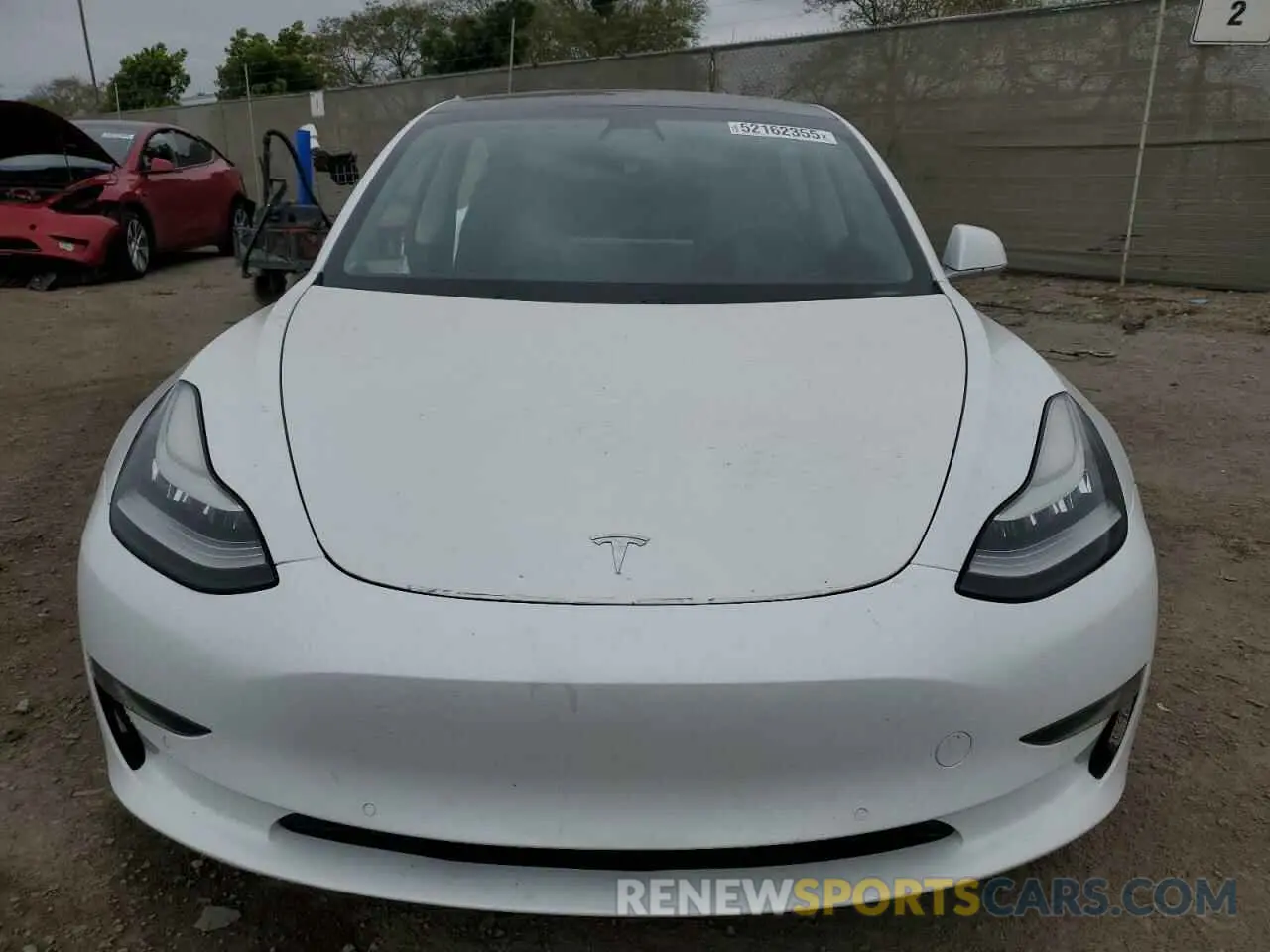 5 Photograph of a damaged car 5YJ3E1EB5LF735710 TESLA MODEL 3 2020