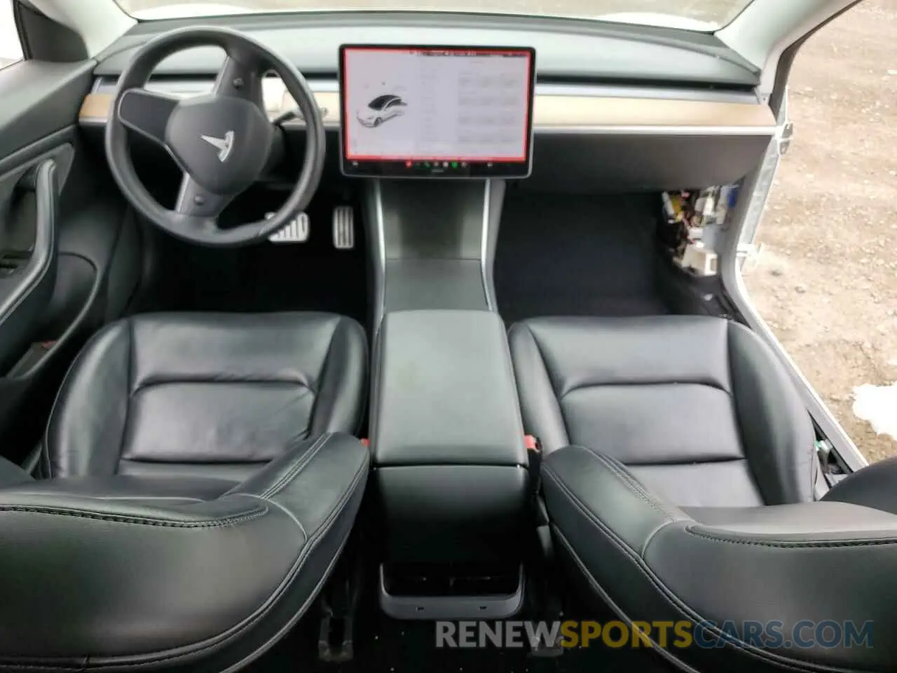 8 Photograph of a damaged car 5YJ3E1EB5LF735710 TESLA MODEL 3 2020