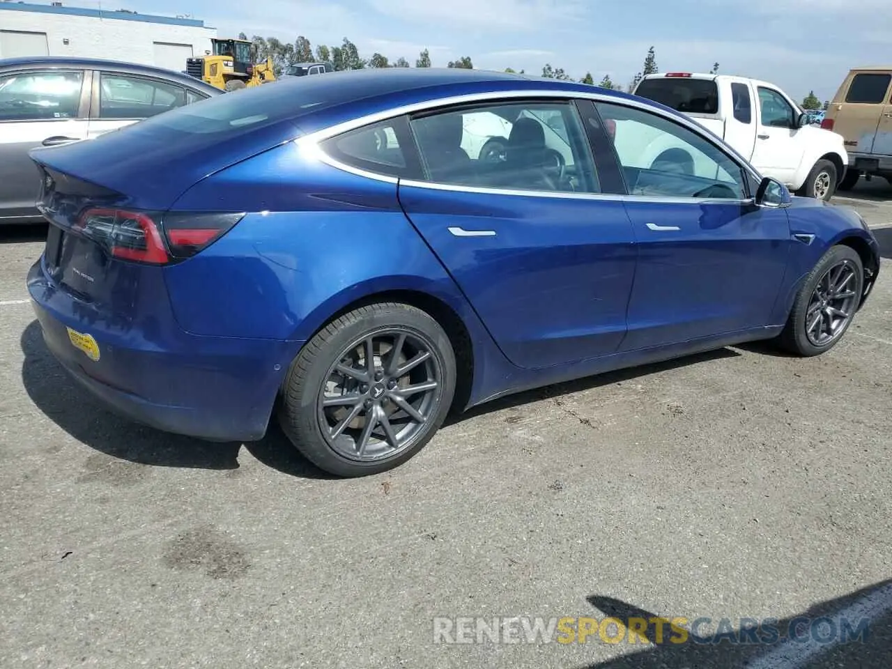 3 Photograph of a damaged car 5YJ3E1EB5LF744343 TESLA MODEL 3 2020