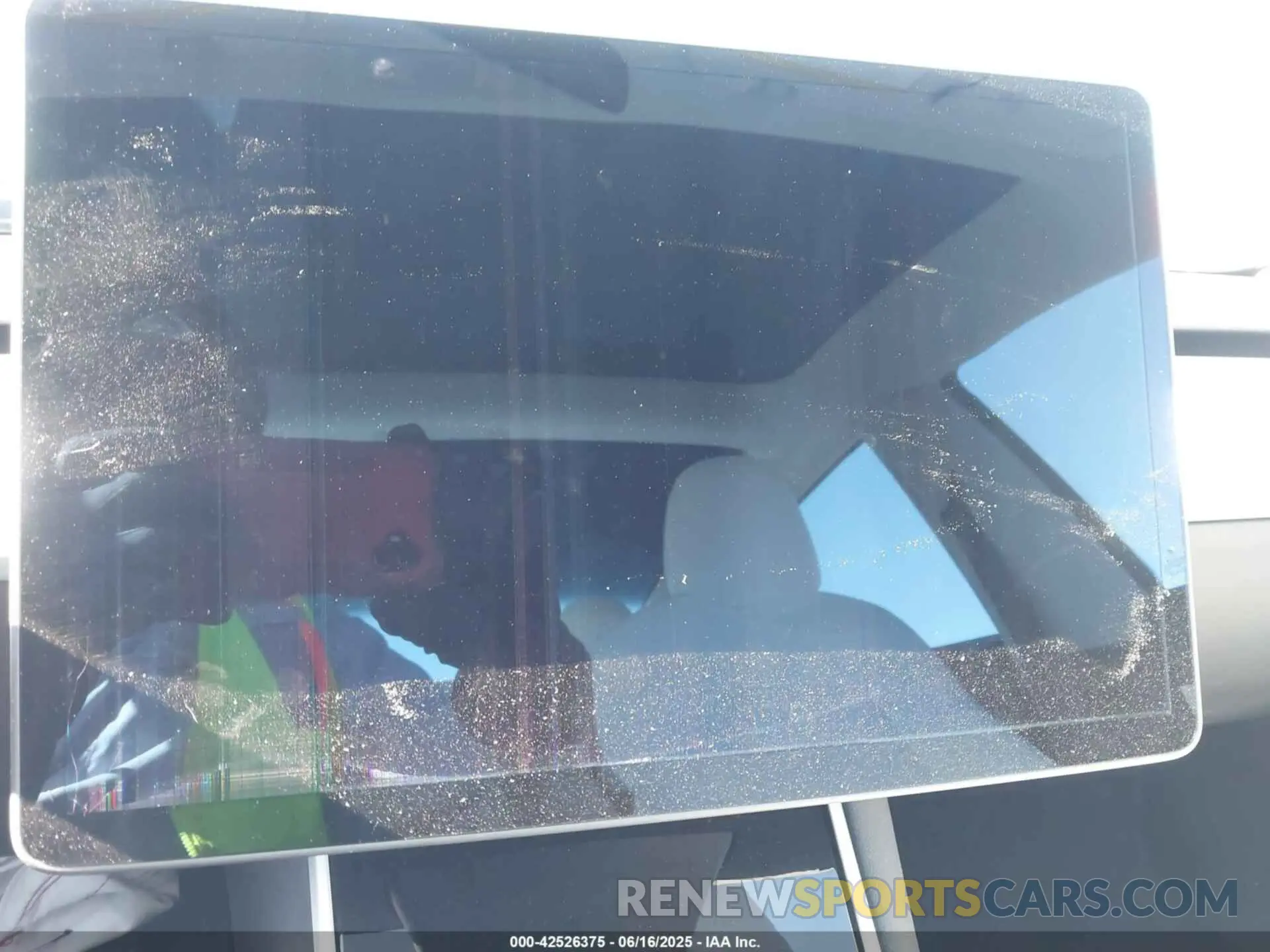 7 Photograph of a damaged car 5YJ3E1EB5LF791503 TESLA MODEL 3 2020