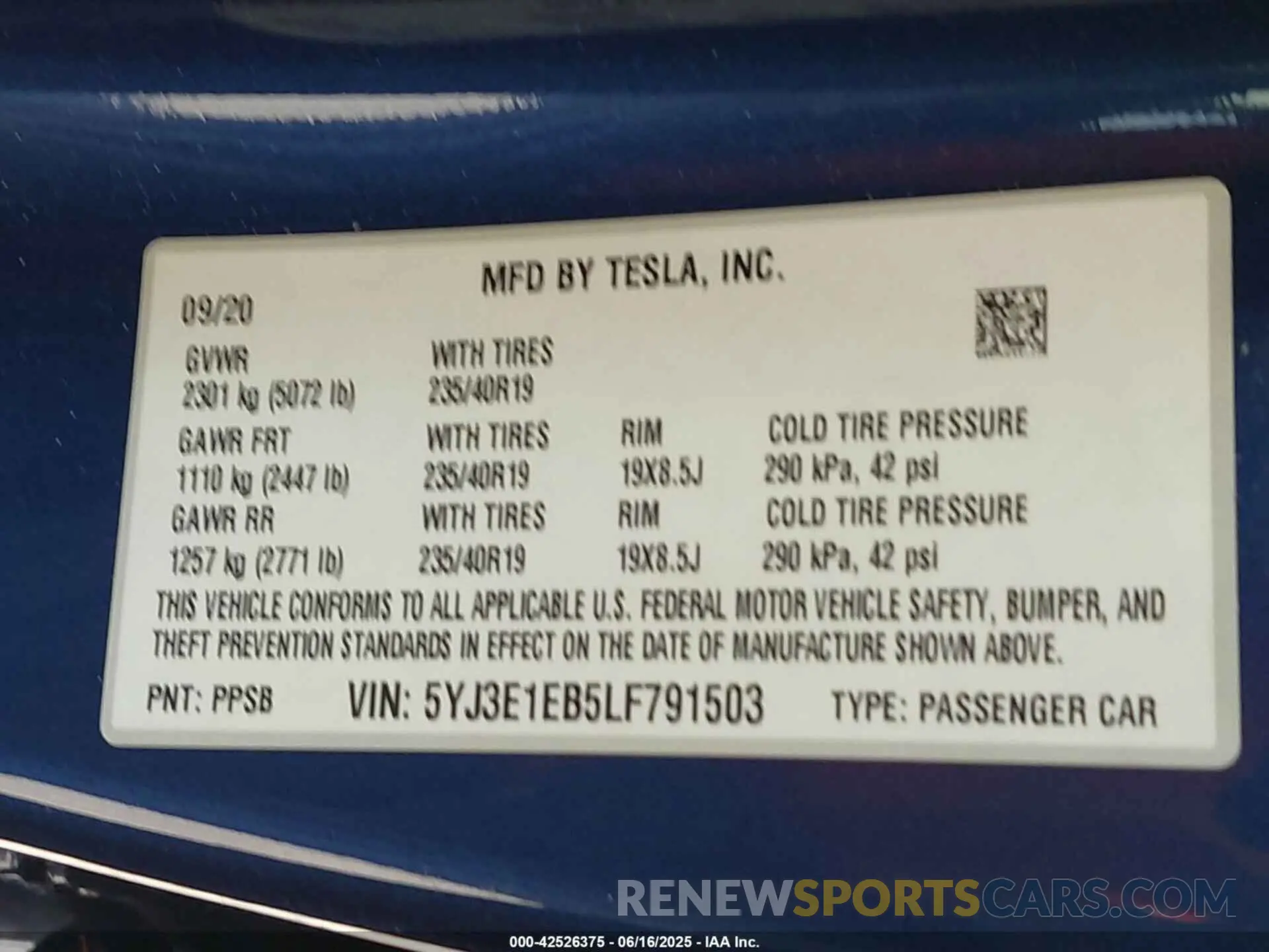 9 Photograph of a damaged car 5YJ3E1EB5LF791503 TESLA MODEL 3 2020