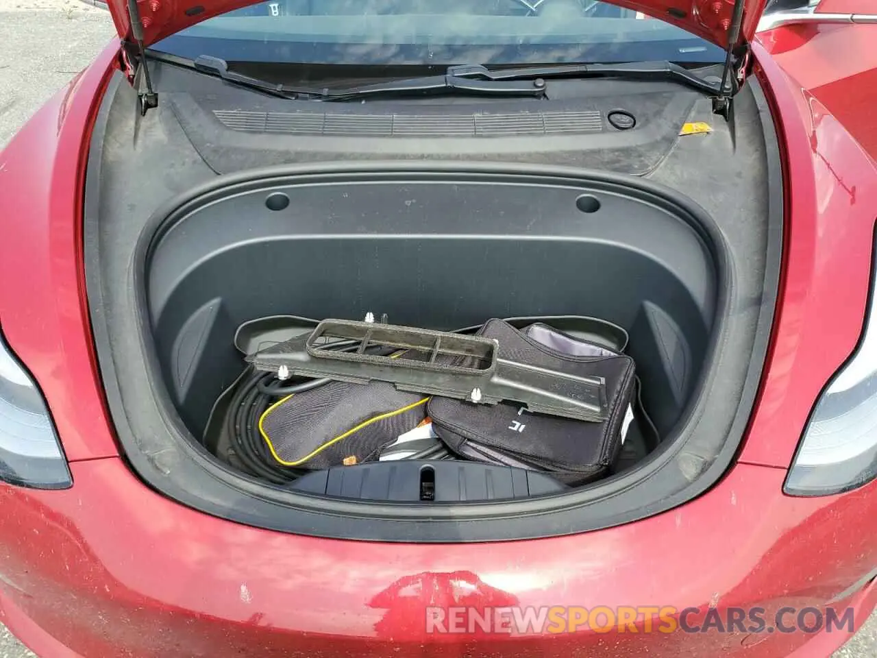 11 Photograph of a damaged car 5YJ3E1EB5LF794904 TESLA MODEL 3 2020