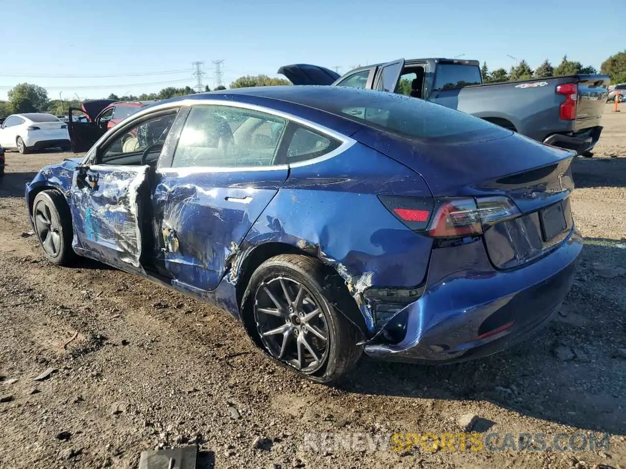 2 Photograph of a damaged car 5YJ3E1EB5LF794952 TESLA MODEL 3 2020
