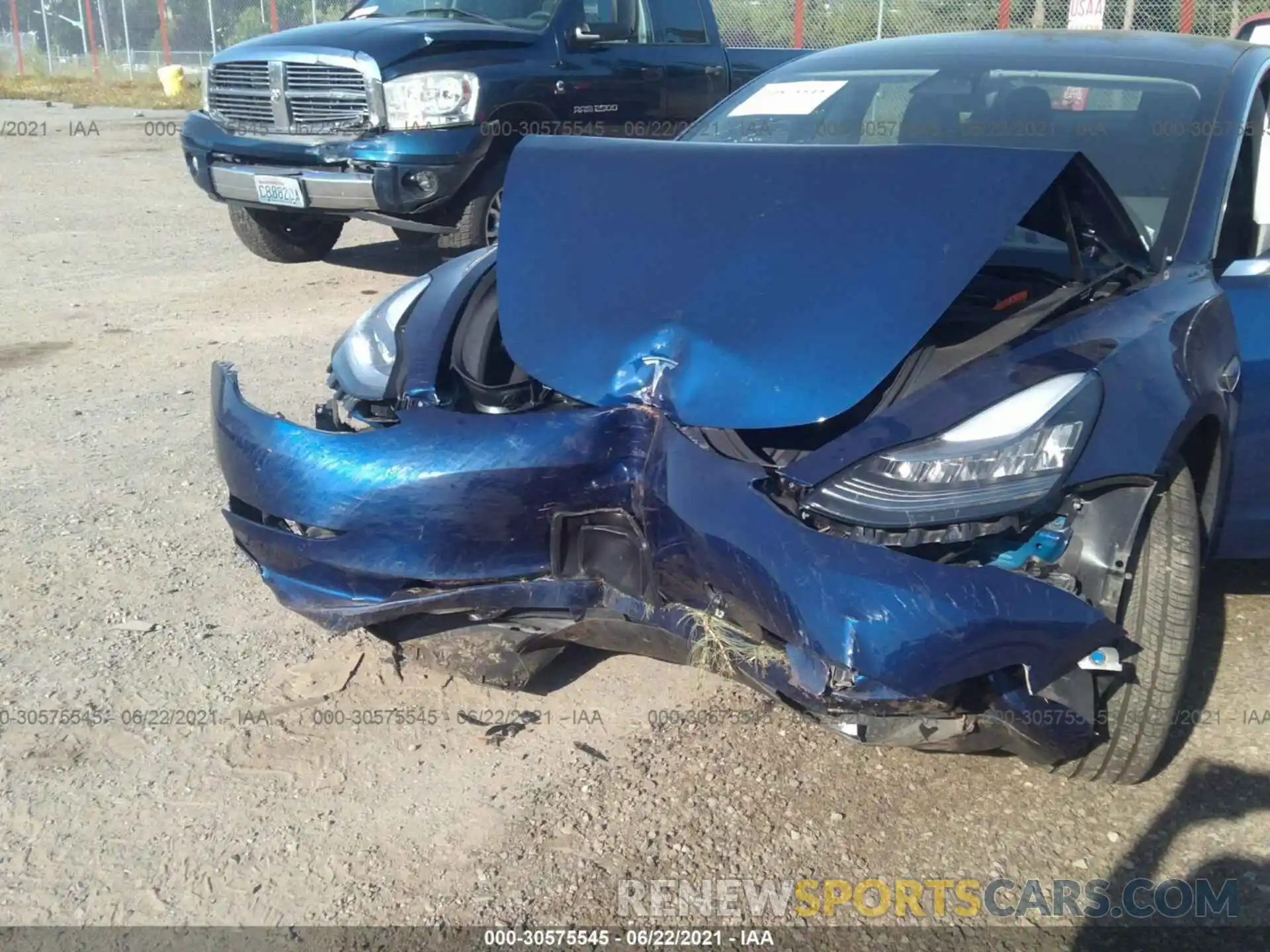 6 Photograph of a damaged car 5YJ3E1EB5LF800393 TESLA MODEL 3 2020