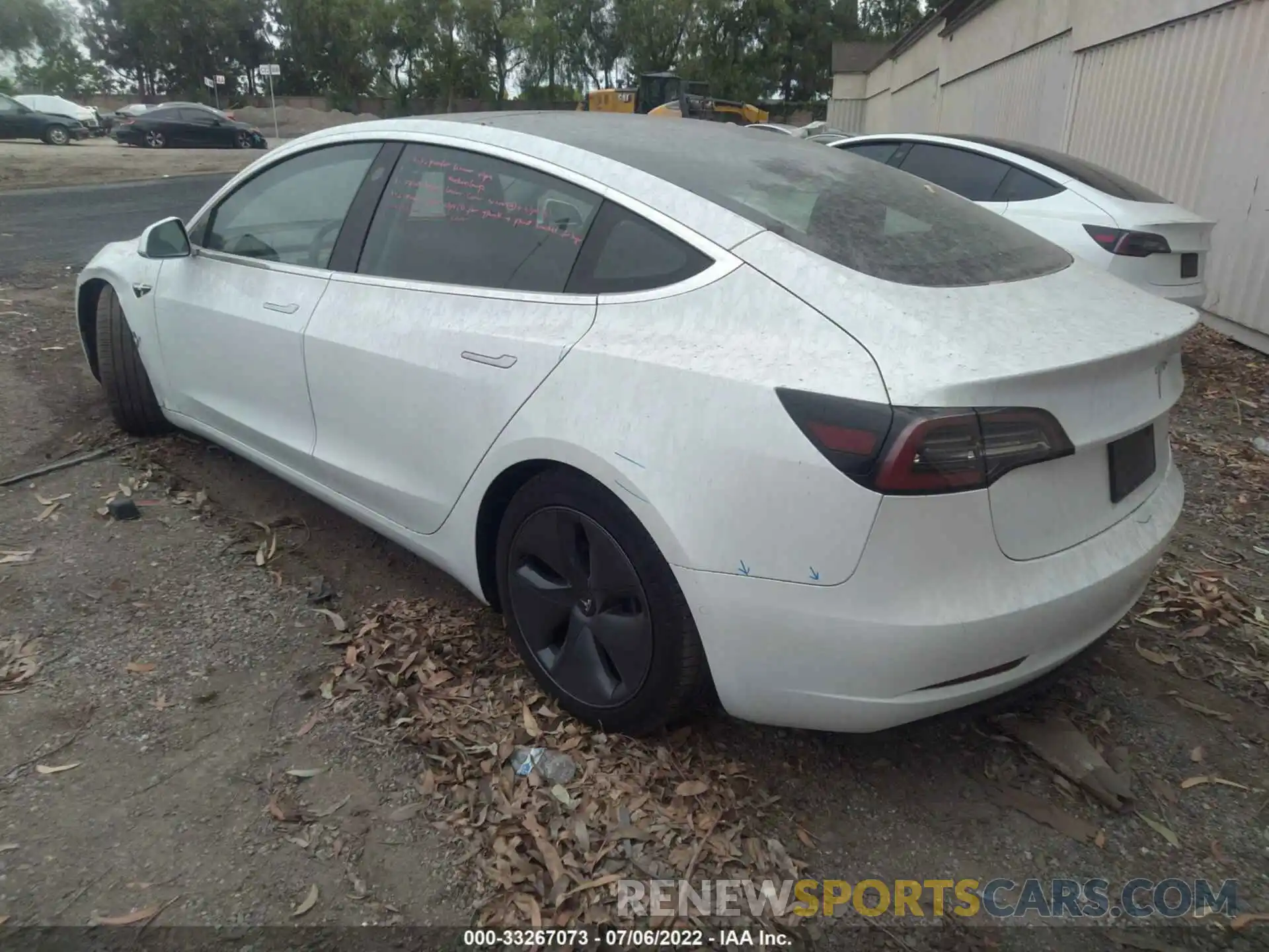 3 Photograph of a damaged car 5YJ3E1EB5LF800488 TESLA MODEL 3 2020