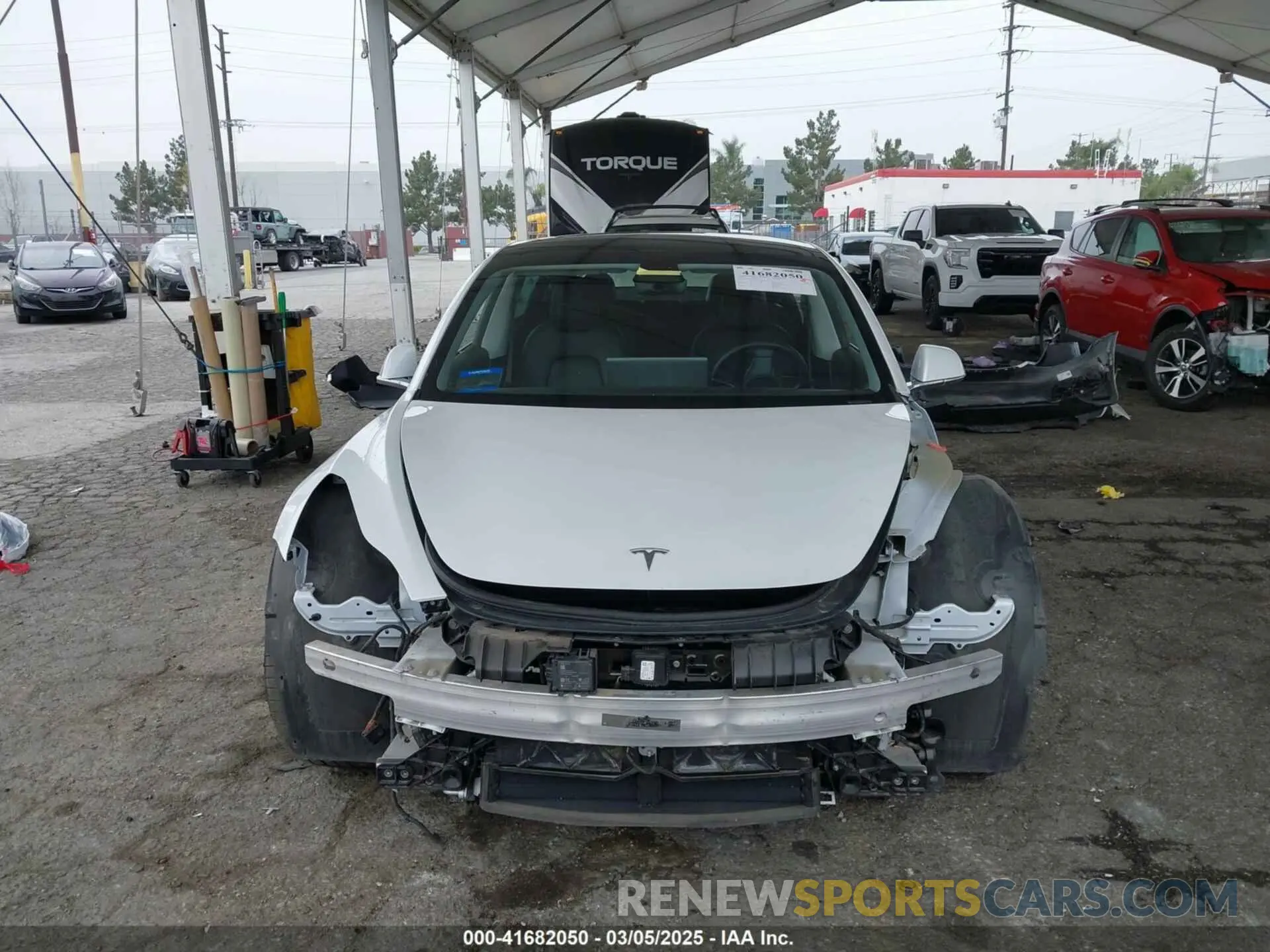 12 Photograph of a damaged car 5YJ3E1EB5LF801530 TESLA MODEL 3 2020