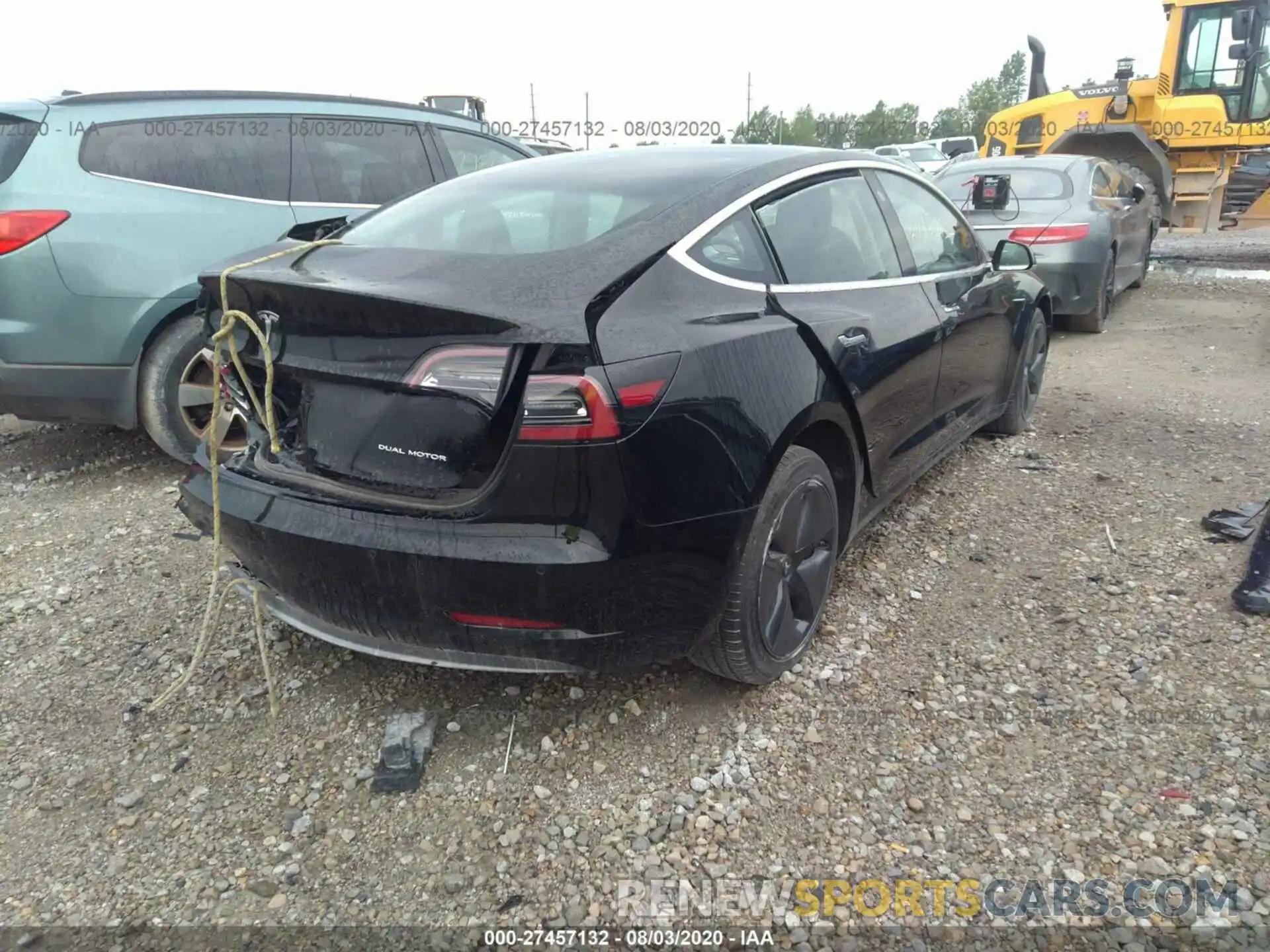 4 Photograph of a damaged car 5YJ3E1EB6LF521471 TESLA MODEL 3 2020