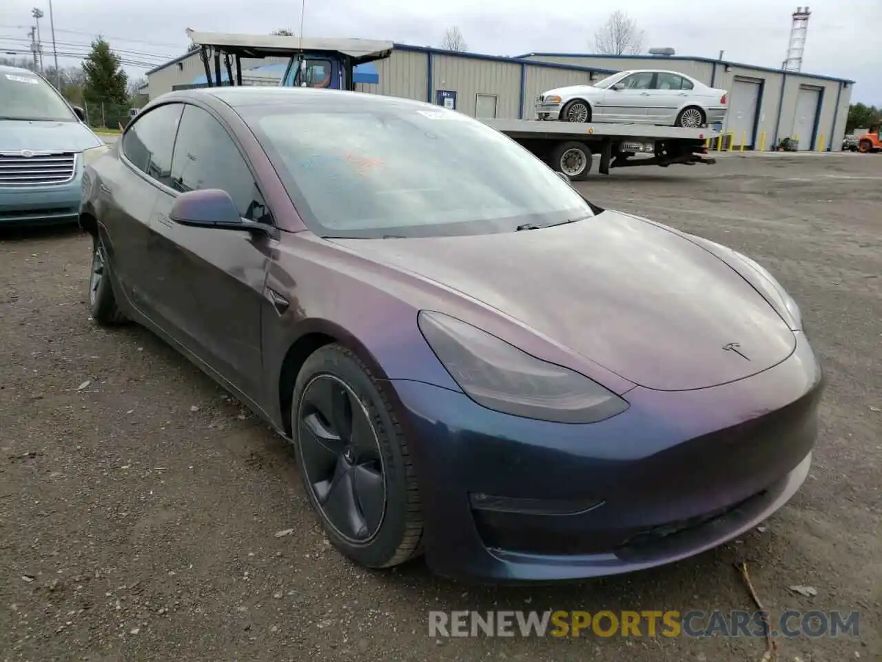 1 Photograph of a damaged car 5YJ3E1EB6LF599815 TESLA MODEL 3 2020