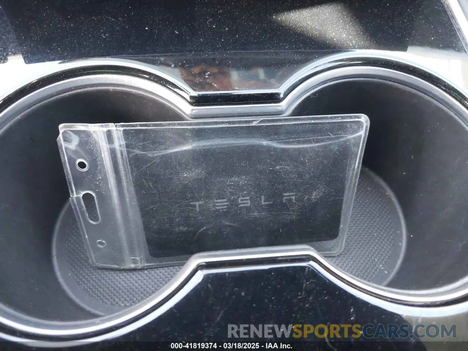 11 Photograph of a damaged car 5YJ3E1EB6LF600266 TESLA MODEL 3 2020